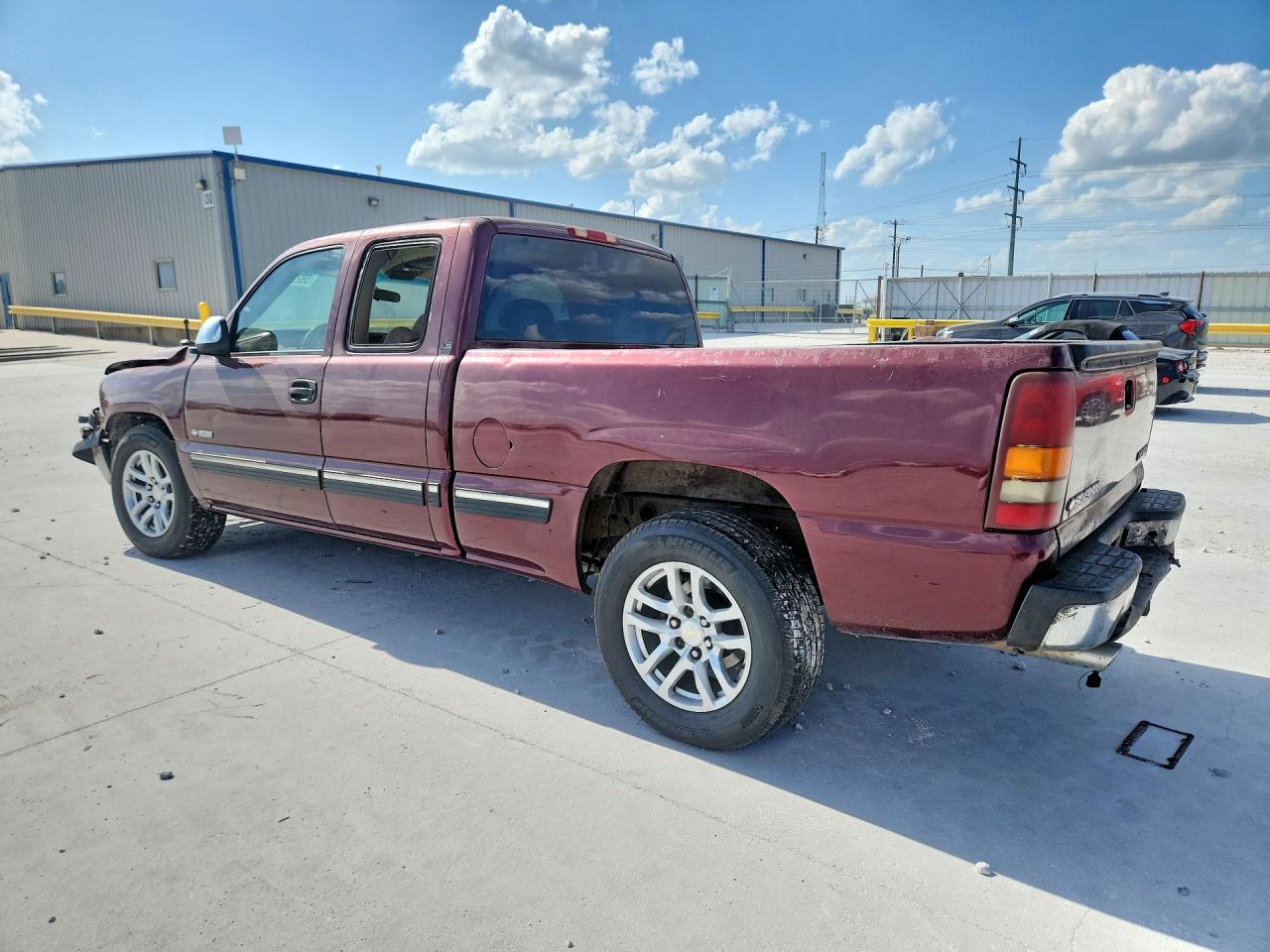 2001 Chevrolet Silverado C1500 Burgundy vin: 2GCEC19TX11259164