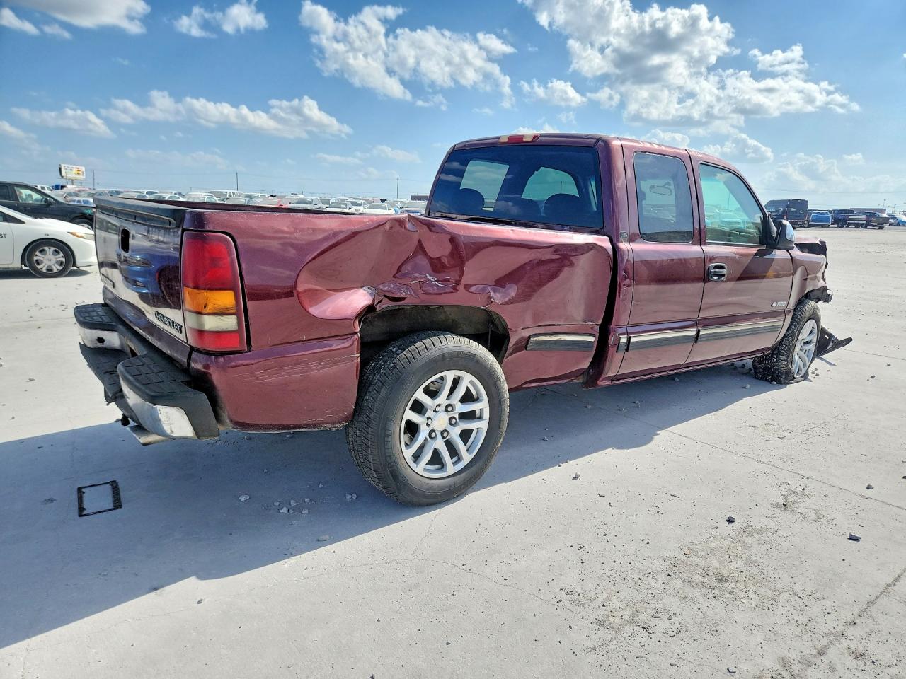 2001 Chevrolet Silverado C1500 Burgundy vin: 2GCEC19TX11259164