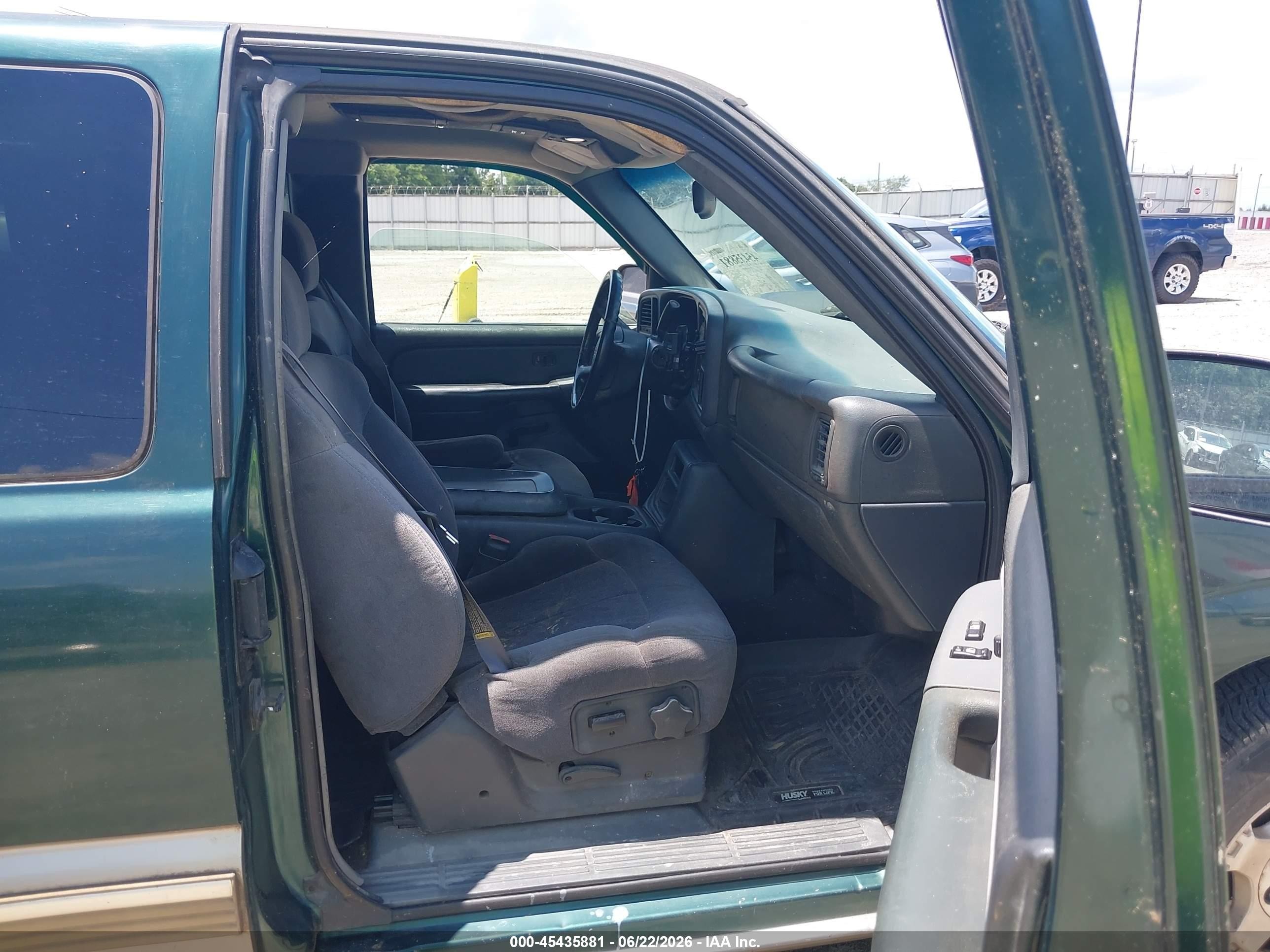 2001 Chevrolet Silverado 1500 Ls Green vin: 2GCEC19TX11261416