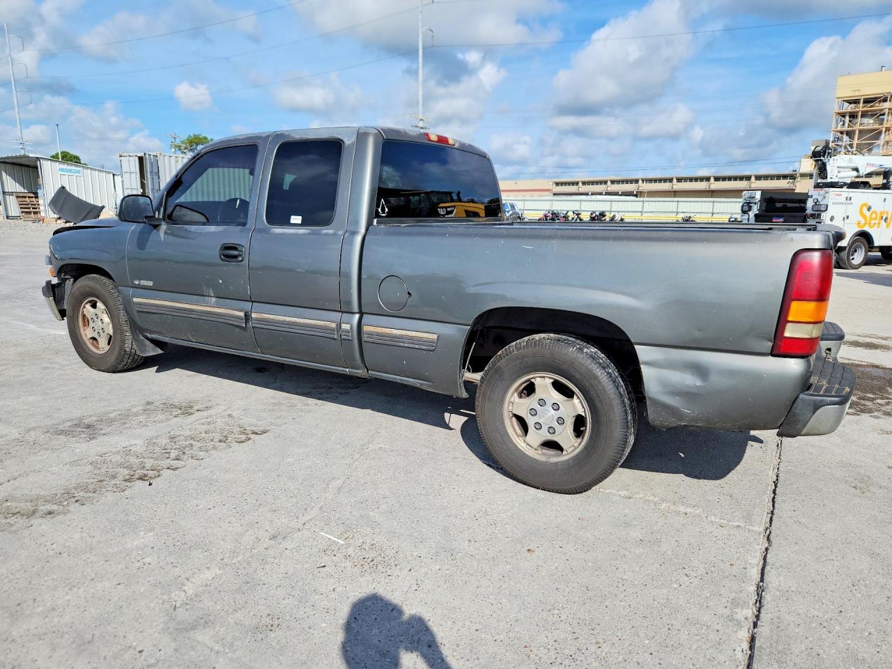 2002 Chevrolet Silverado C1500 Gray vin: 2GCEC19TX21371934