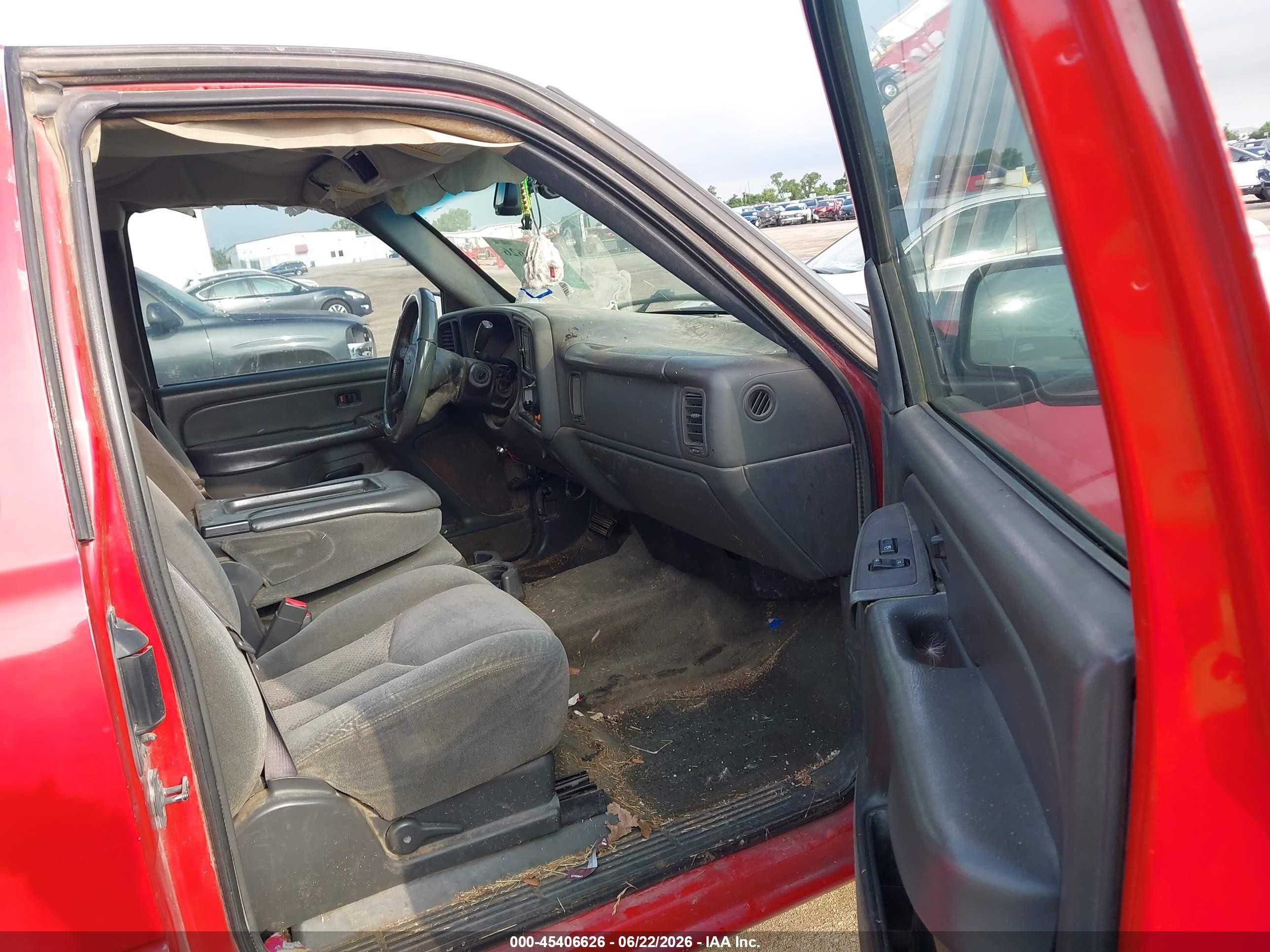 2004 Chevrolet Silverado 1500 Ls Red vin: 2GCEC19TX41200152