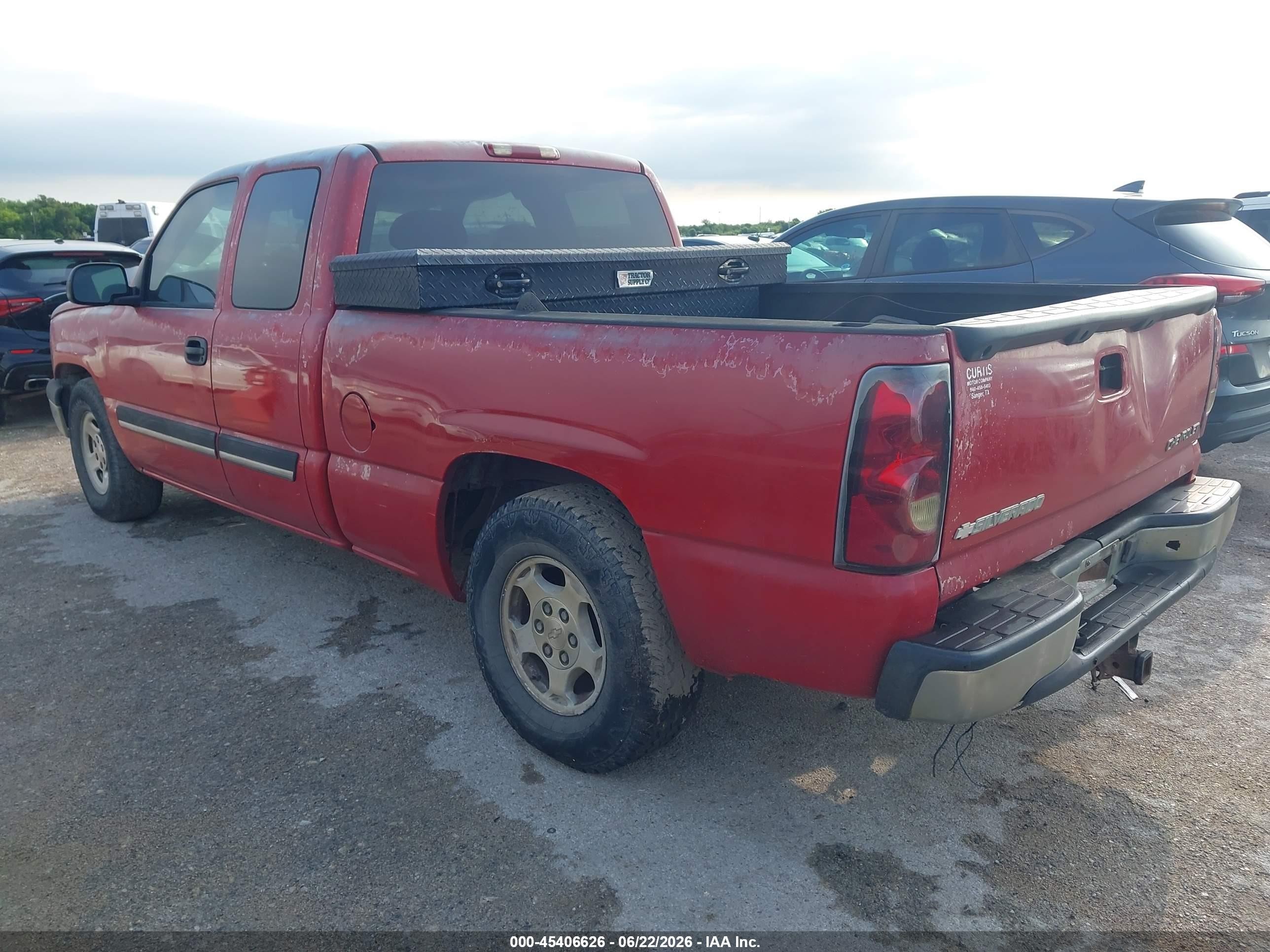 2004 Chevrolet Silverado 1500 Ls Red vin: 2GCEC19TX41200152