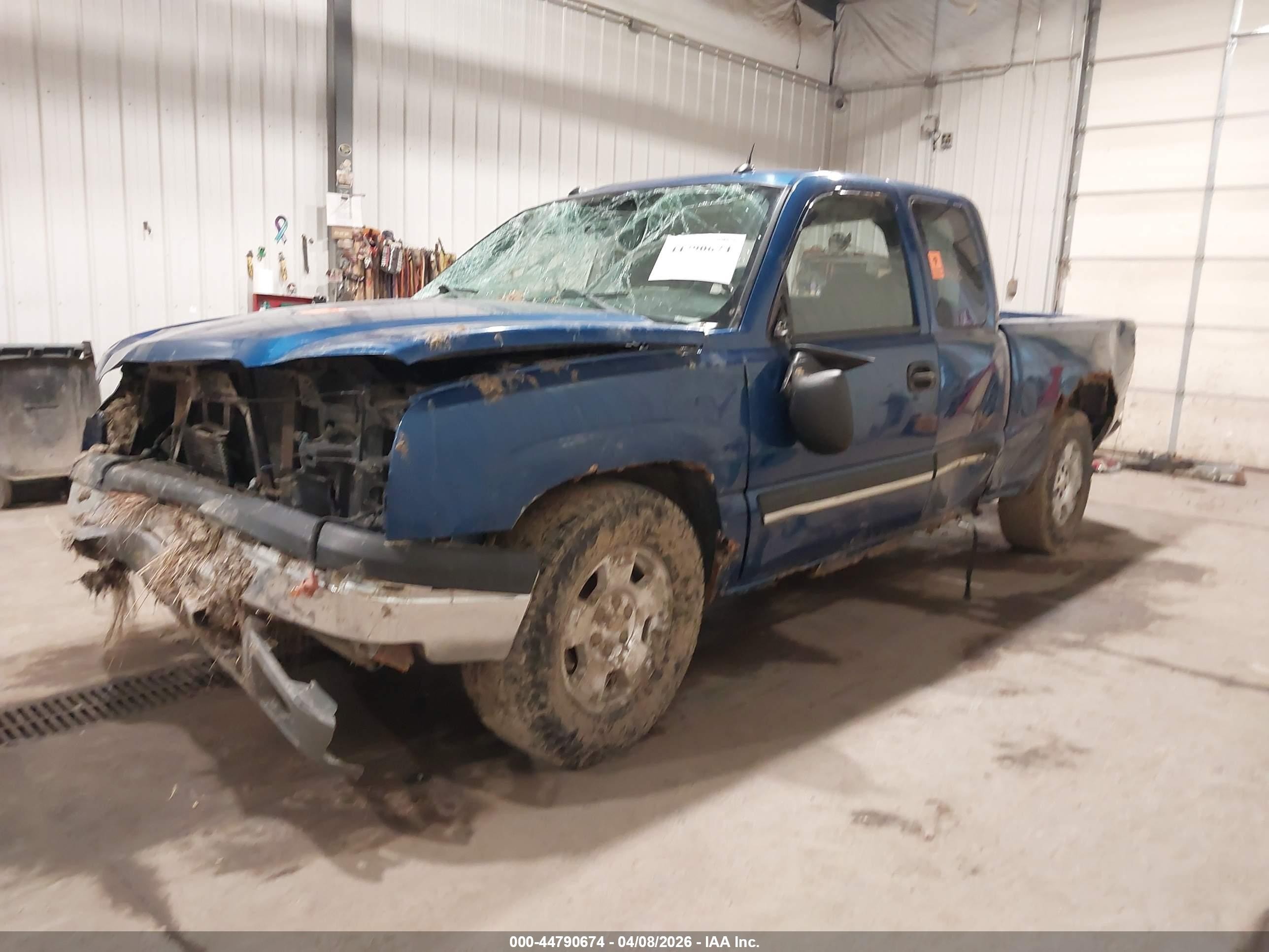 2004 Chevrolet Silverado 1500 Ls Blue vin: 2GCEC19TX41318363