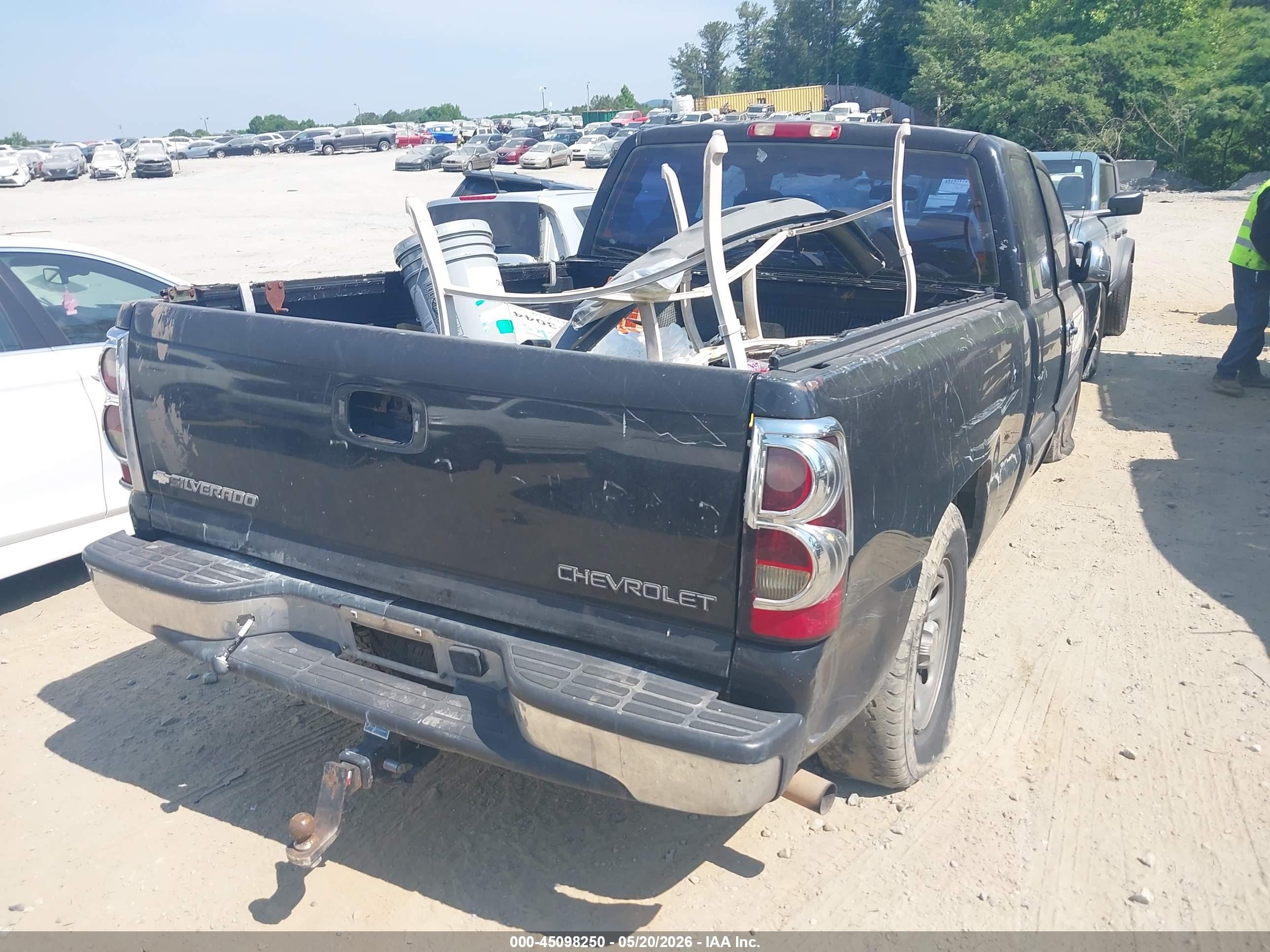 2005 Chevrolet Silverado 1500 Ls Gray vin: 2GCEC19TX51135644