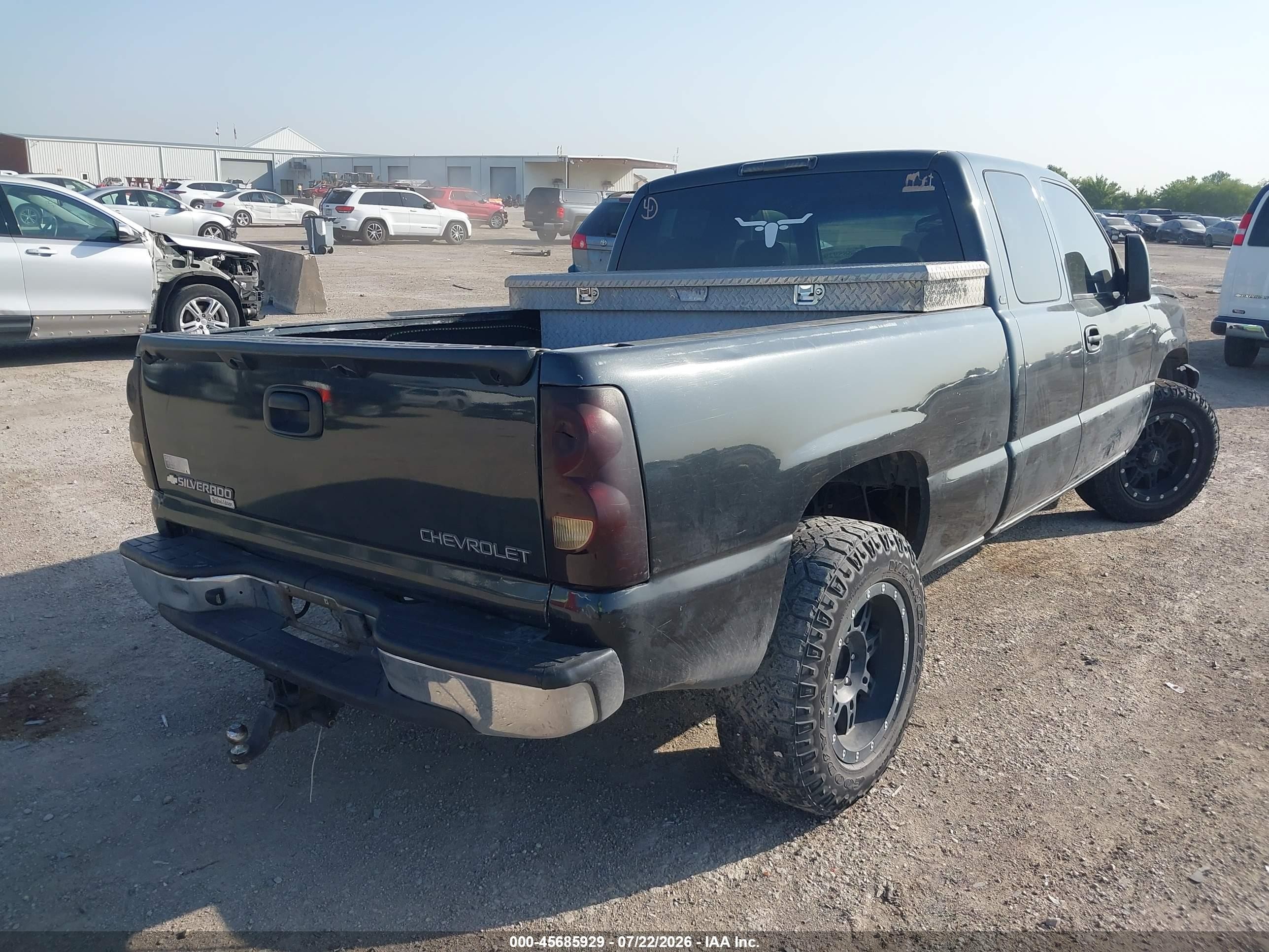 2005 Chevrolet Silverado 1500 Lt Gray vin: 2GCEC19TX51330871