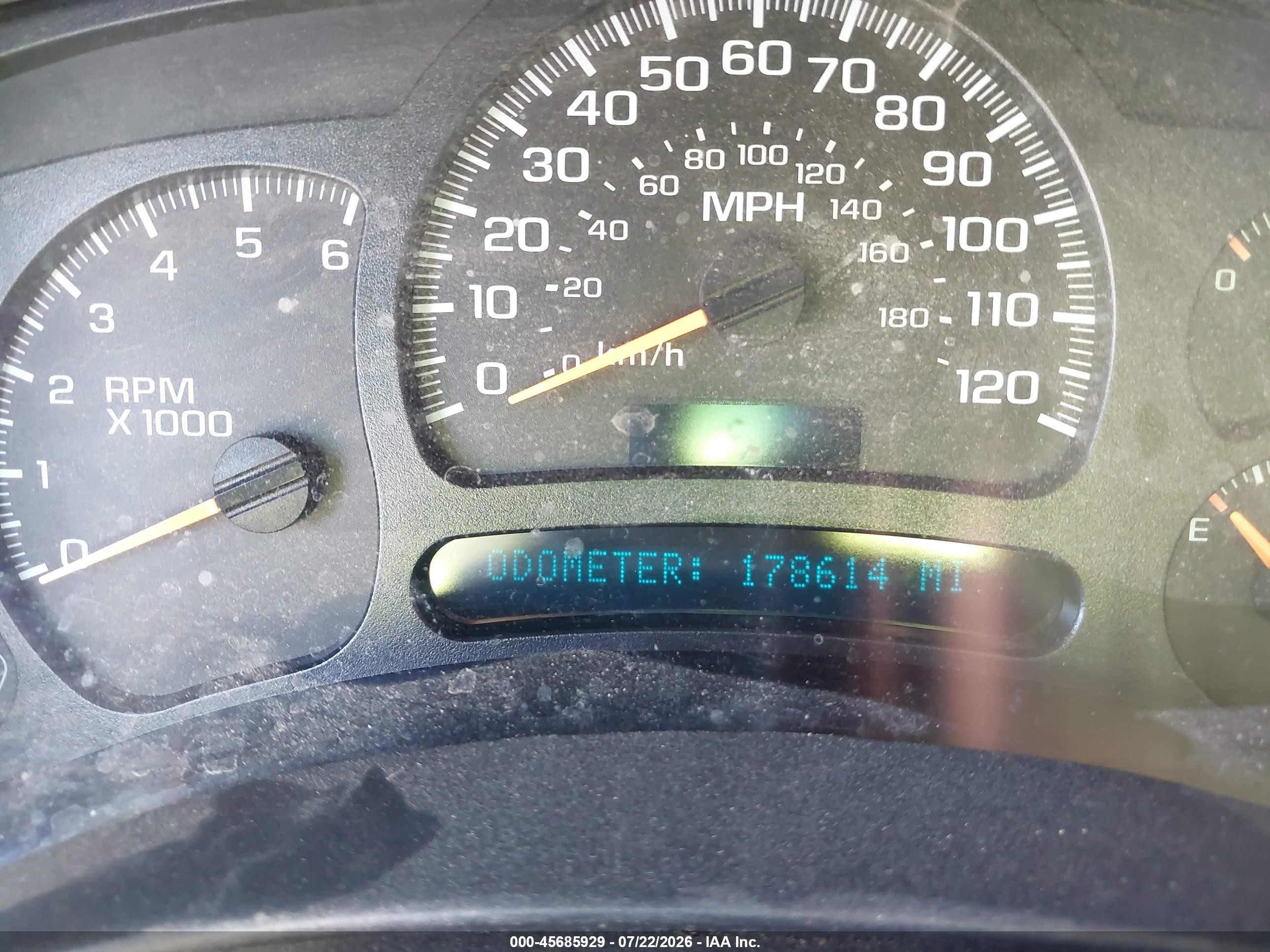 2005 Chevrolet Silverado 1500 Lt Gray vin: 2GCEC19TX51330871
