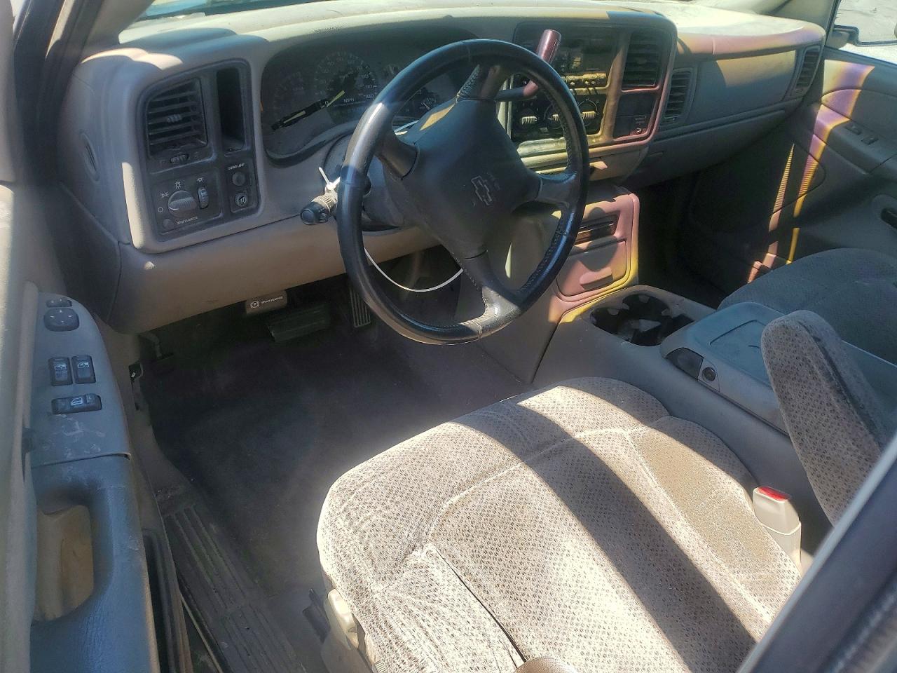 1999 Chevrolet Silverado C1500 Gray vin: 2GCEC19TXX1255124