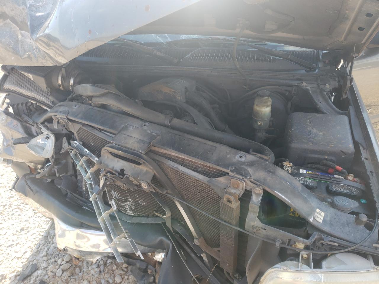 2000 Chevrolet Silverado C1500 Gray vin: 2GCEC19TXY1264973