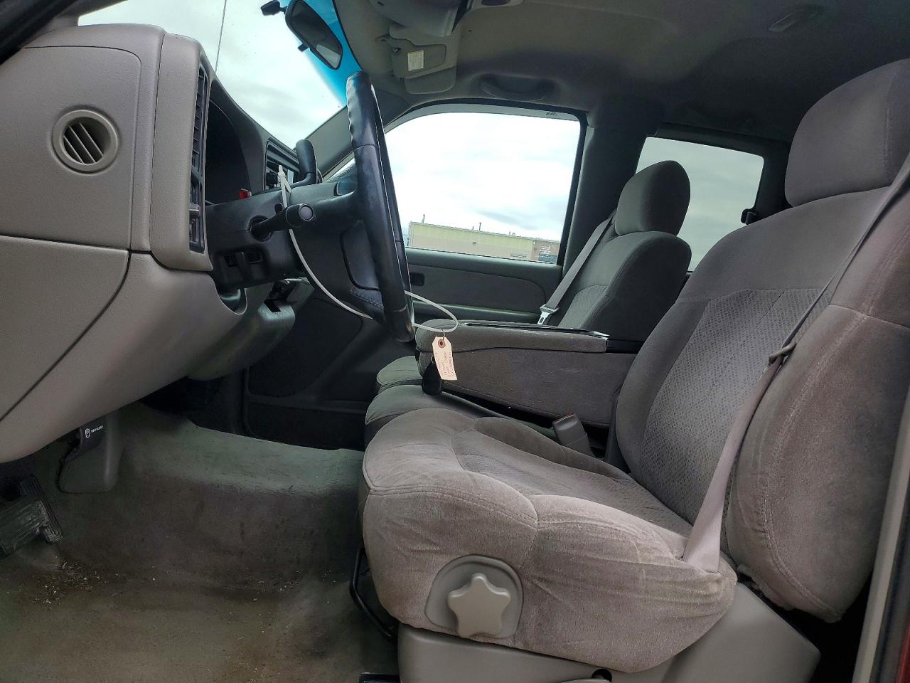 2000 Chevrolet Silverado C1500 Maroon vin: 2GCEC19TXY1387415