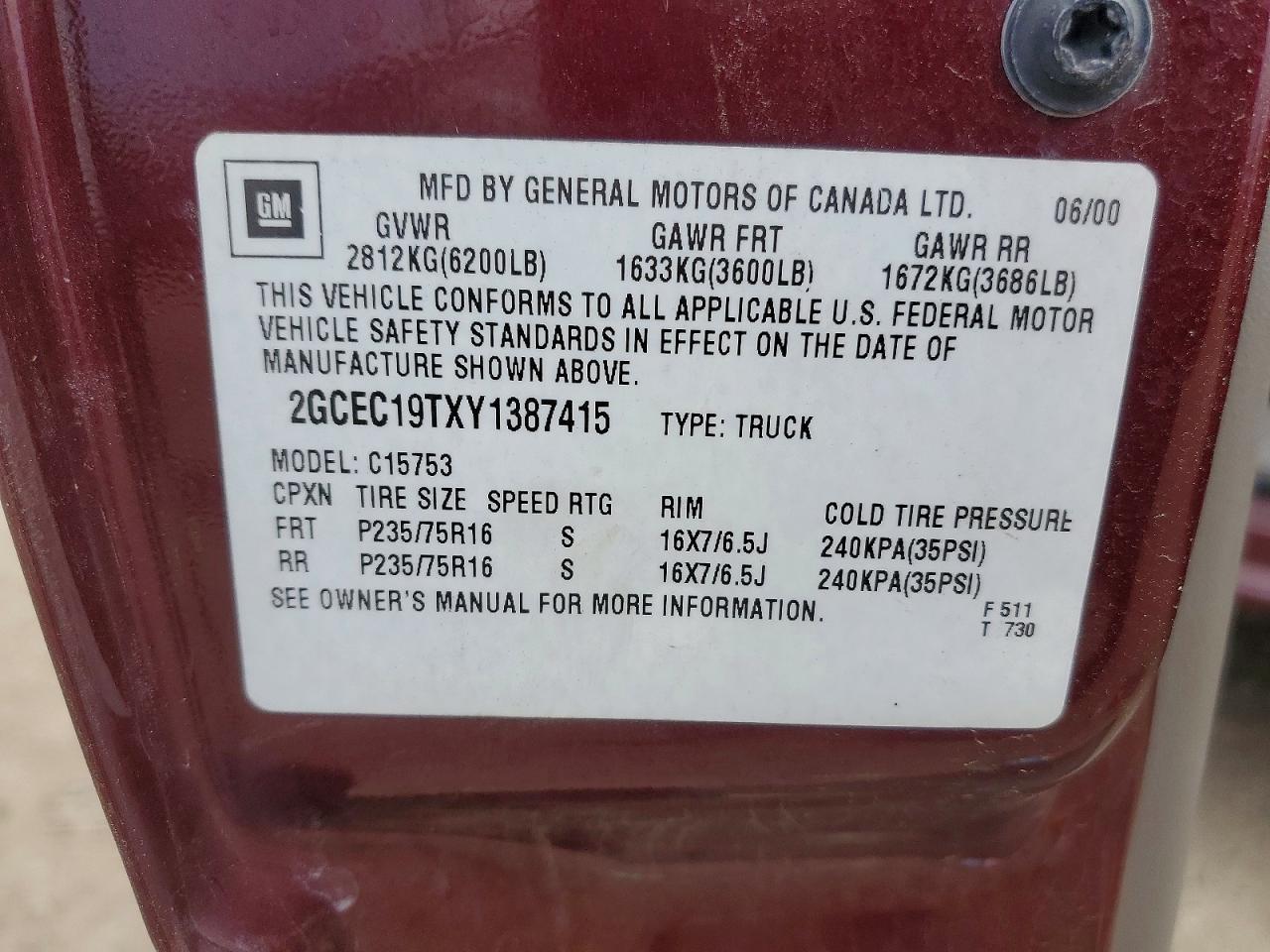 2000 Chevrolet Silverado C1500 Maroon vin: 2GCEC19TXY1387415