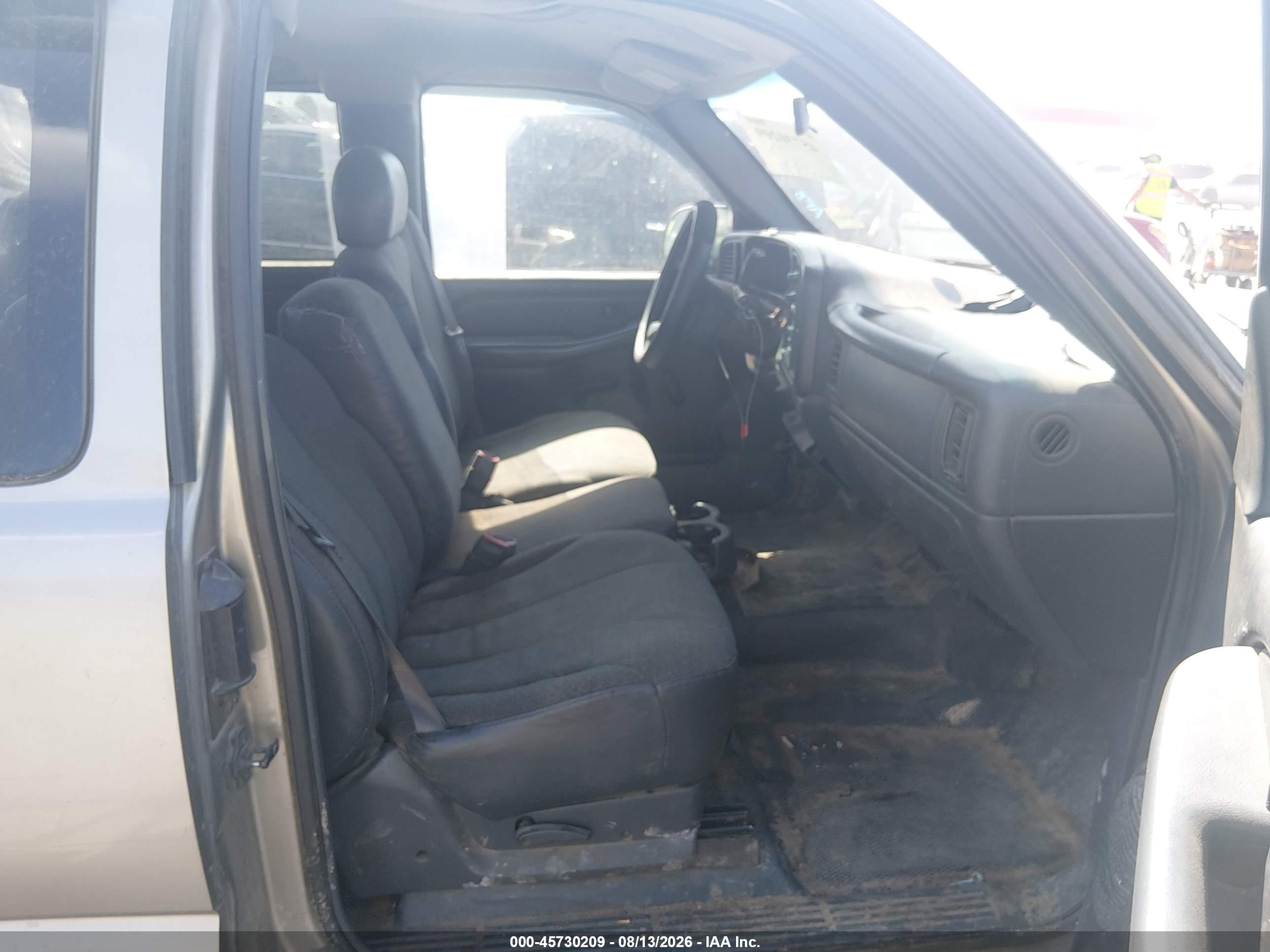 2001 Chevrolet Silverado 1500   Gray vin: 2GCEC19V011257604
