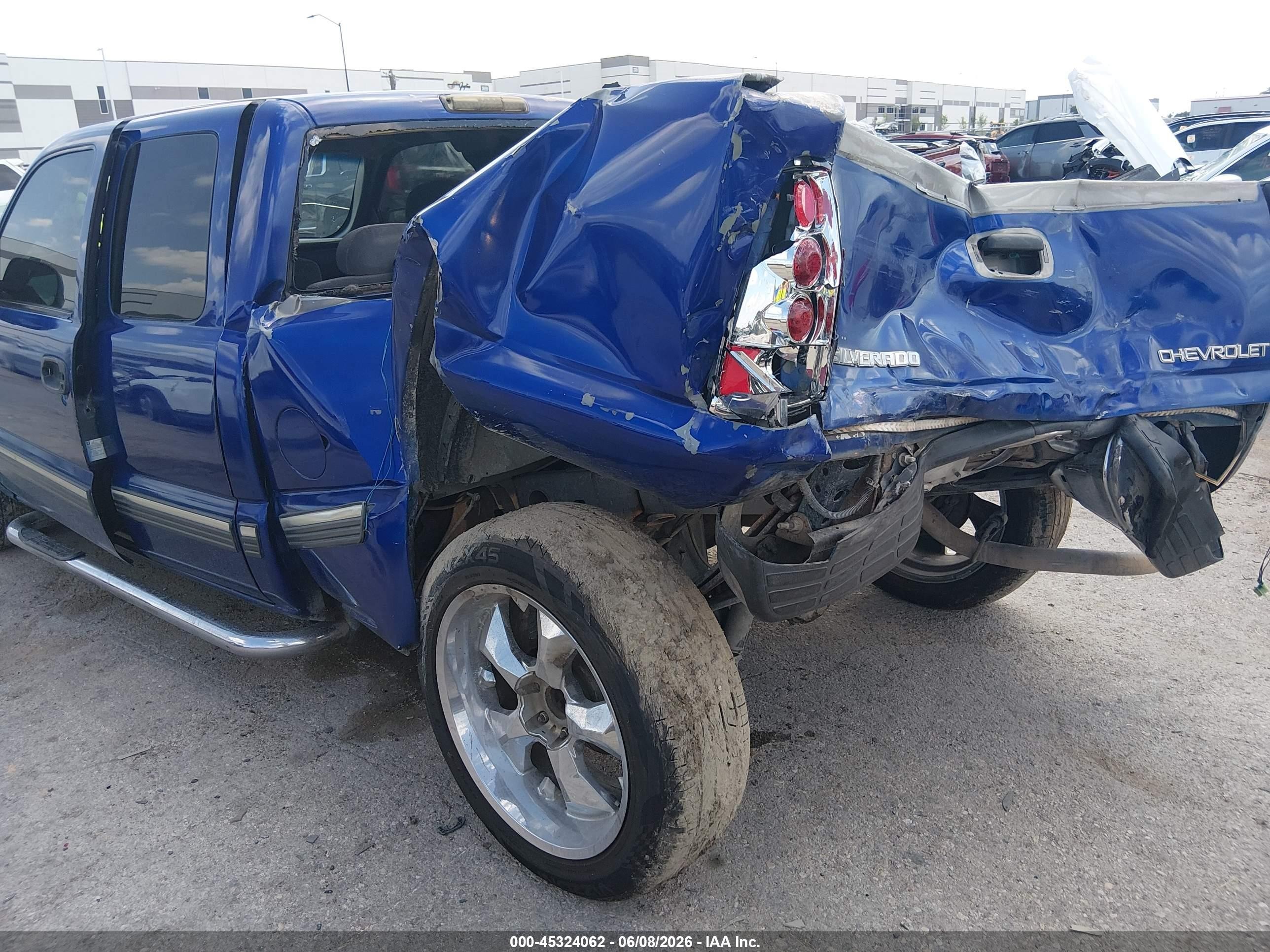 2001 Chevrolet Silverado 1500 Ls Blue vin: 2GCEC19V011334519