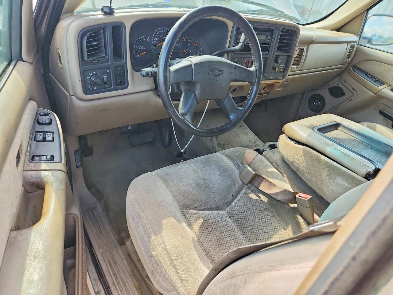 2003 Chevrolet Silverado C1500 Золотой vin: 2GCEC19V031212617