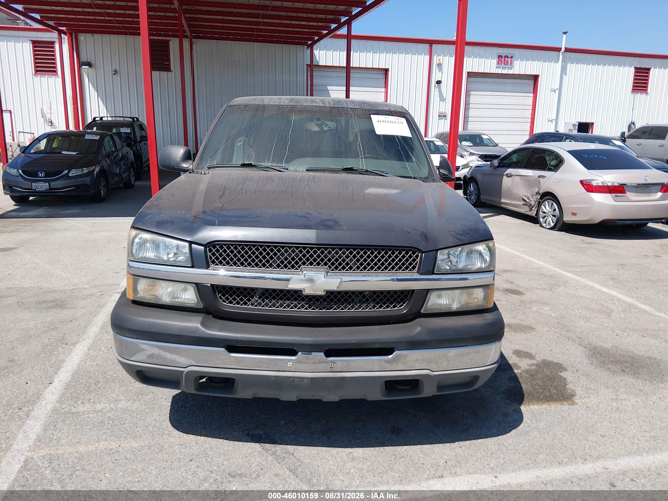 2003 Chevrolet Silverado 1500 Ls Серый vin: 2GCEC19V031251210