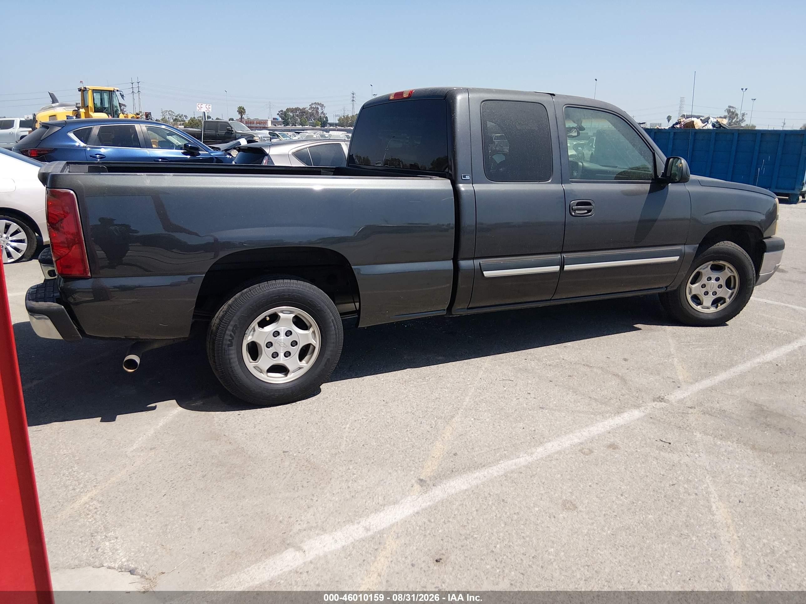 2003 Chevrolet Silverado 1500 Ls Серый vin: 2GCEC19V031251210