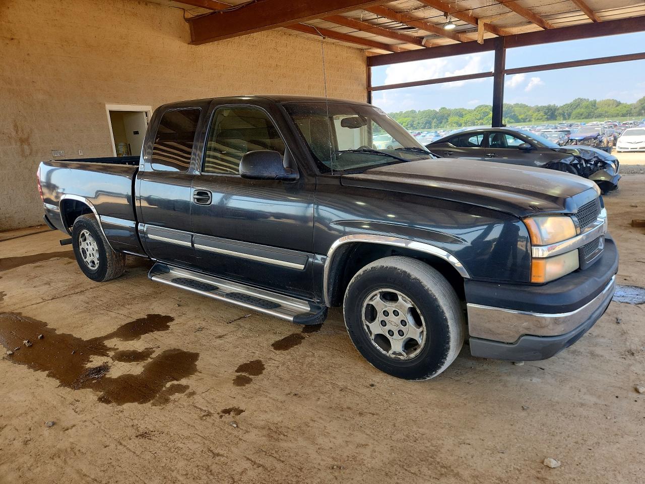 2003 Chevrolet Silverado C1500 Charcoal vin: 2GCEC19V031276883