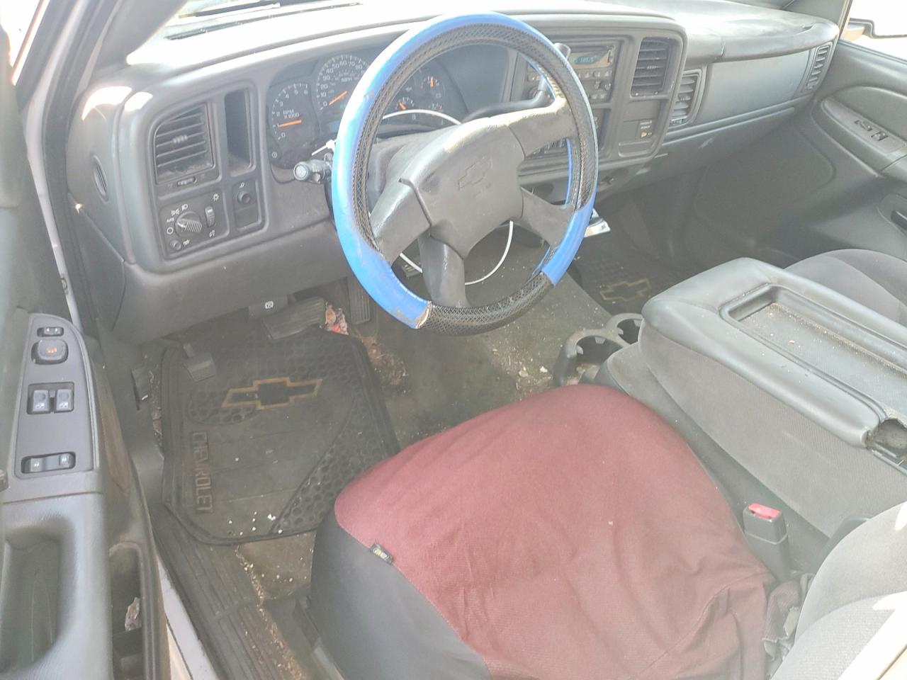 2004 Chevrolet Silverado C1500 White vin: 2GCEC19V041189700