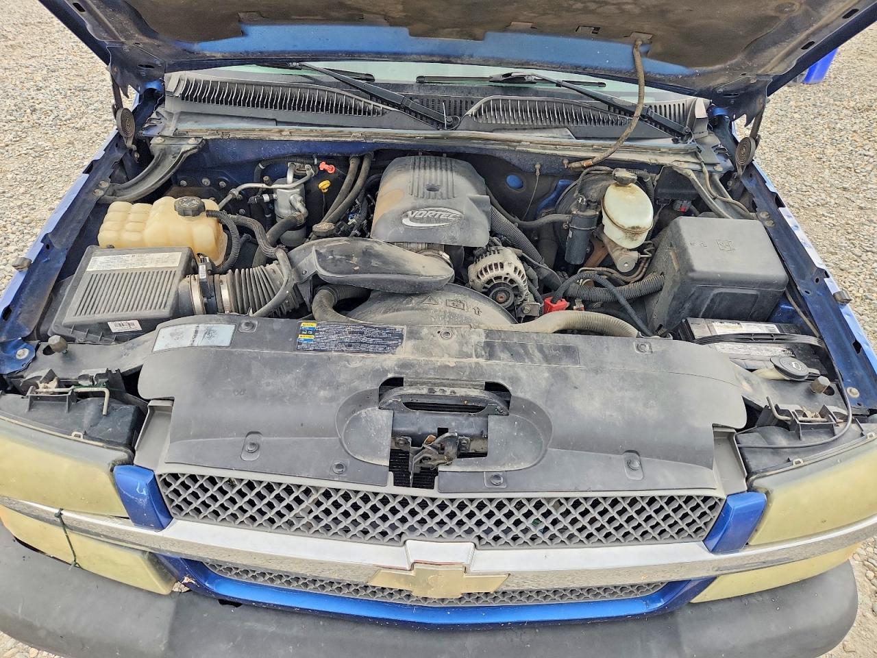 2004 Chevrolet Silverado C1500 Blue vin: 2GCEC19V041301654