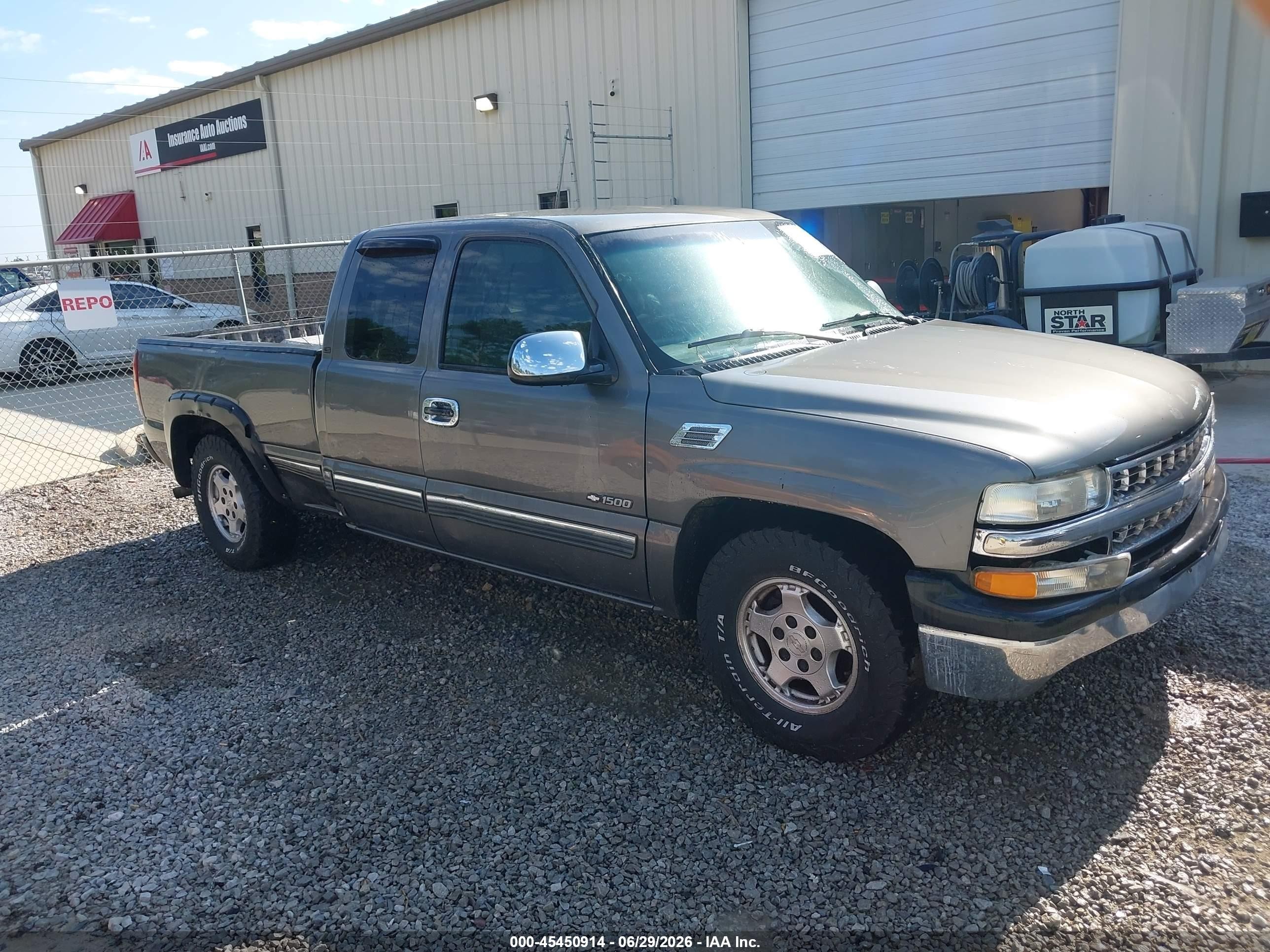 2000 Chevrolet Silverado 1500 Ls Gray vin: 2GCEC19V0Y1255863