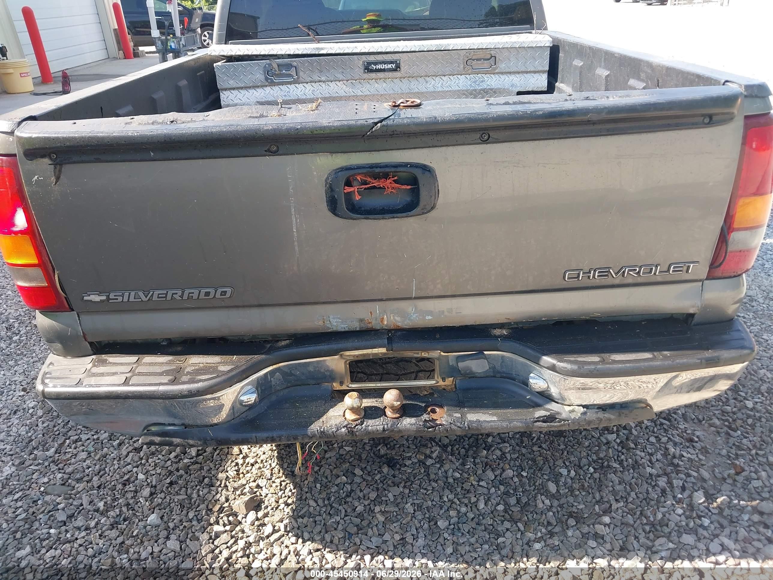 2000 Chevrolet Silverado 1500 Ls Gray vin: 2GCEC19V0Y1255863