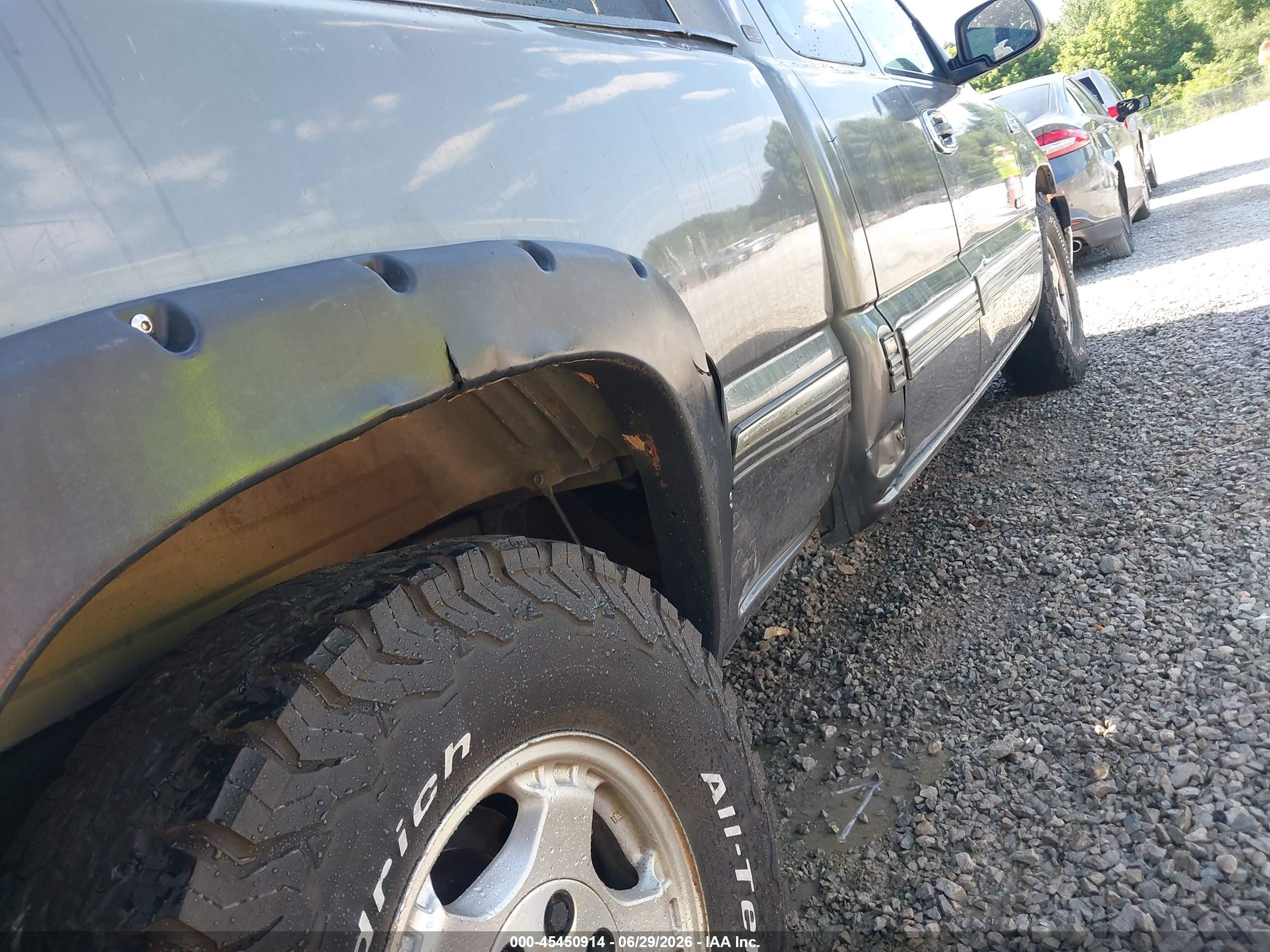 2000 Chevrolet Silverado 1500 Ls Gray vin: 2GCEC19V0Y1255863