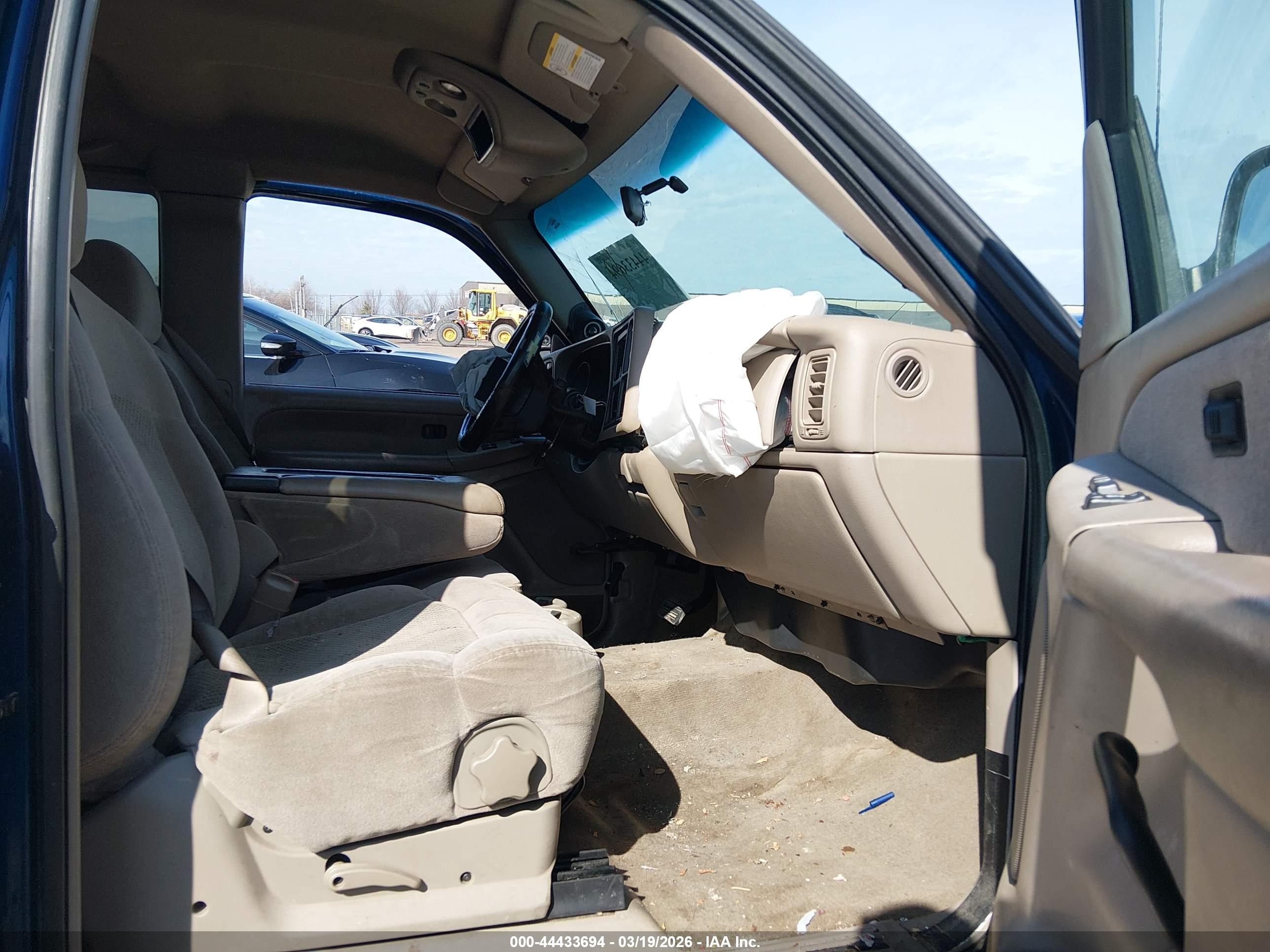 2001 Chevrolet Silverado 1500 Ls Blue vin: 2GCEC19V111322928