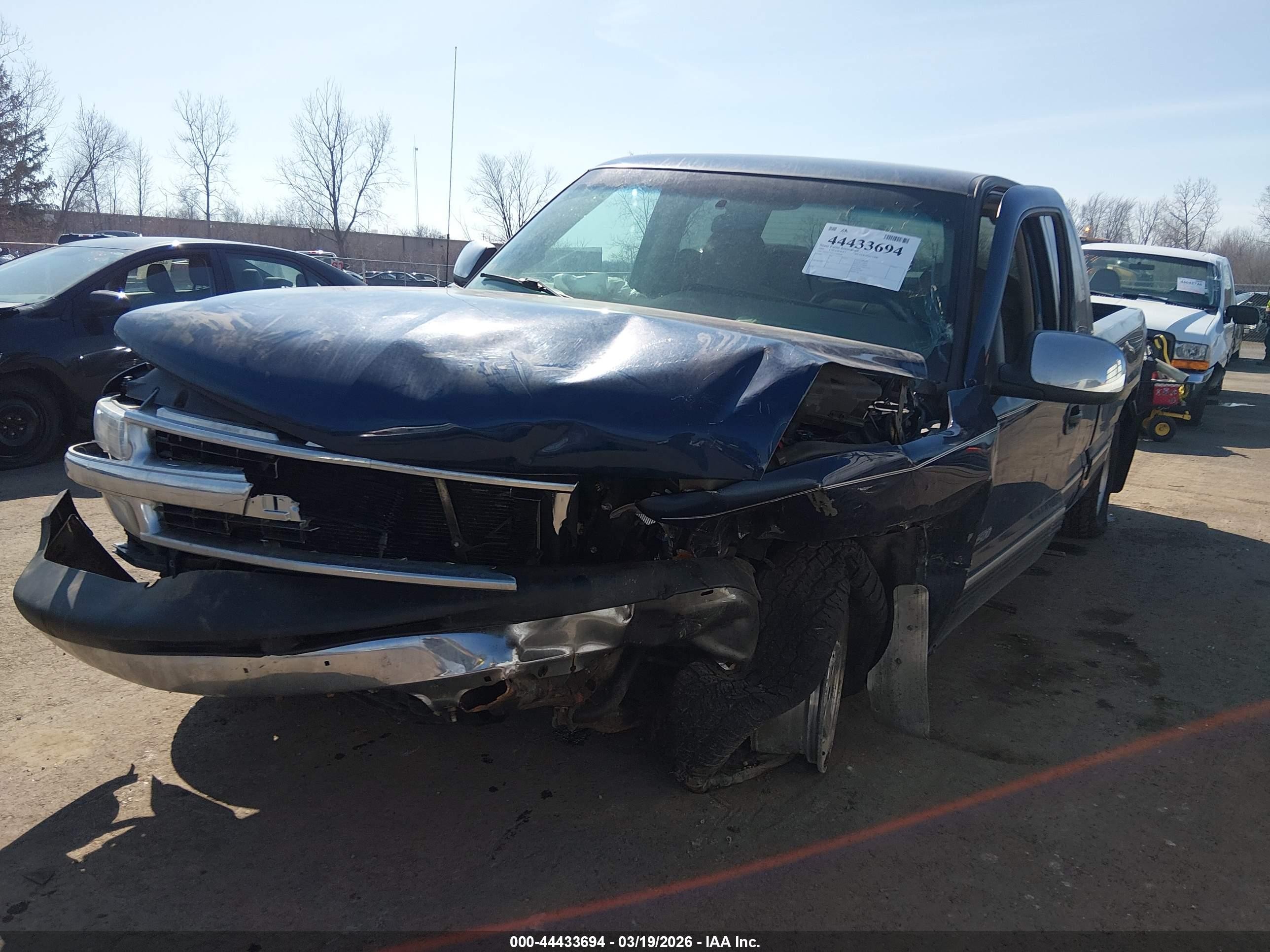 2001 Chevrolet Silverado 1500 Ls Blue vin: 2GCEC19V111322928