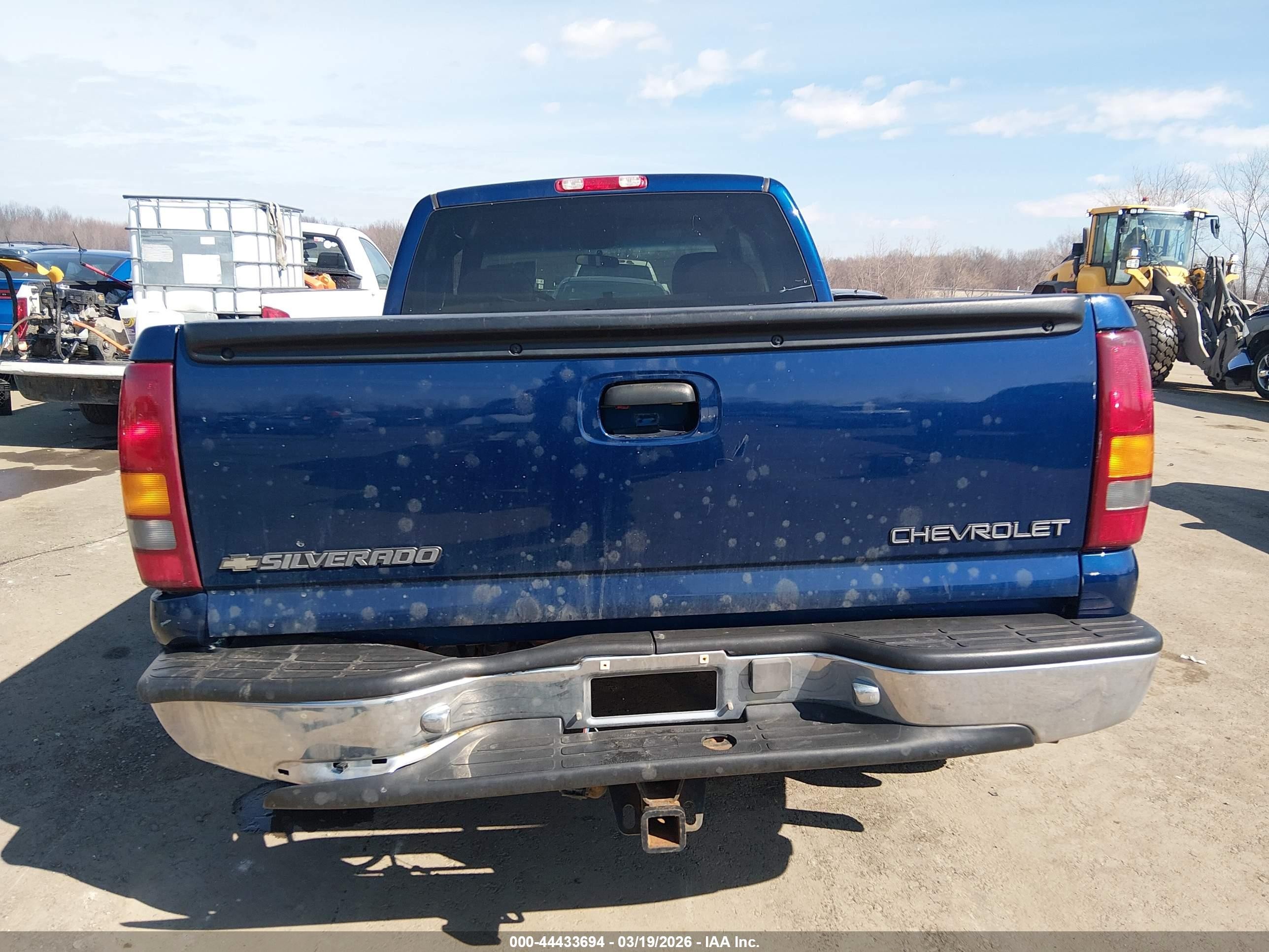 2001 Chevrolet Silverado 1500 Ls Blue vin: 2GCEC19V111322928