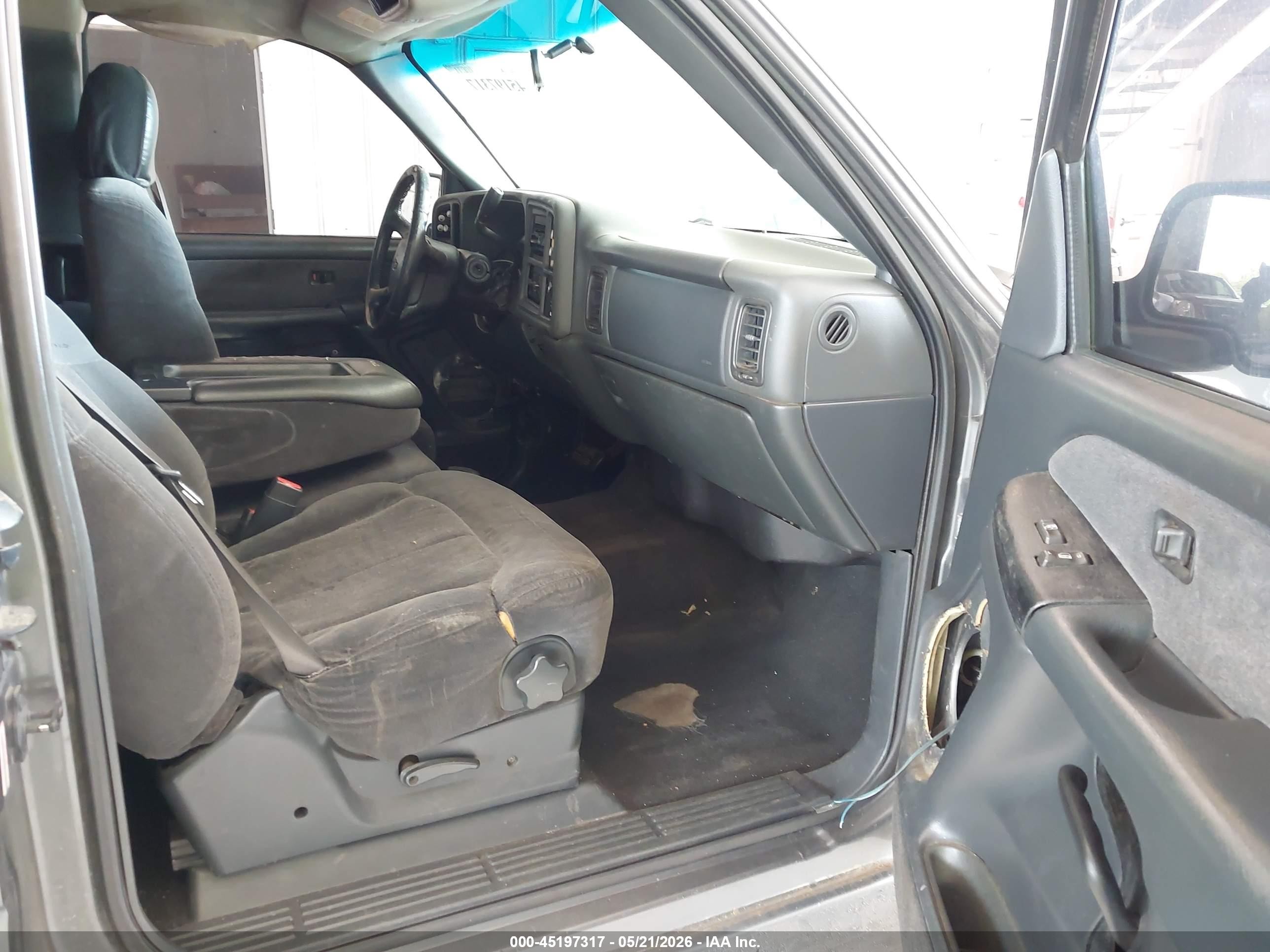 2002 Chevrolet Silverado 1500 Ls Gray vin: 2GCEC19V121285218