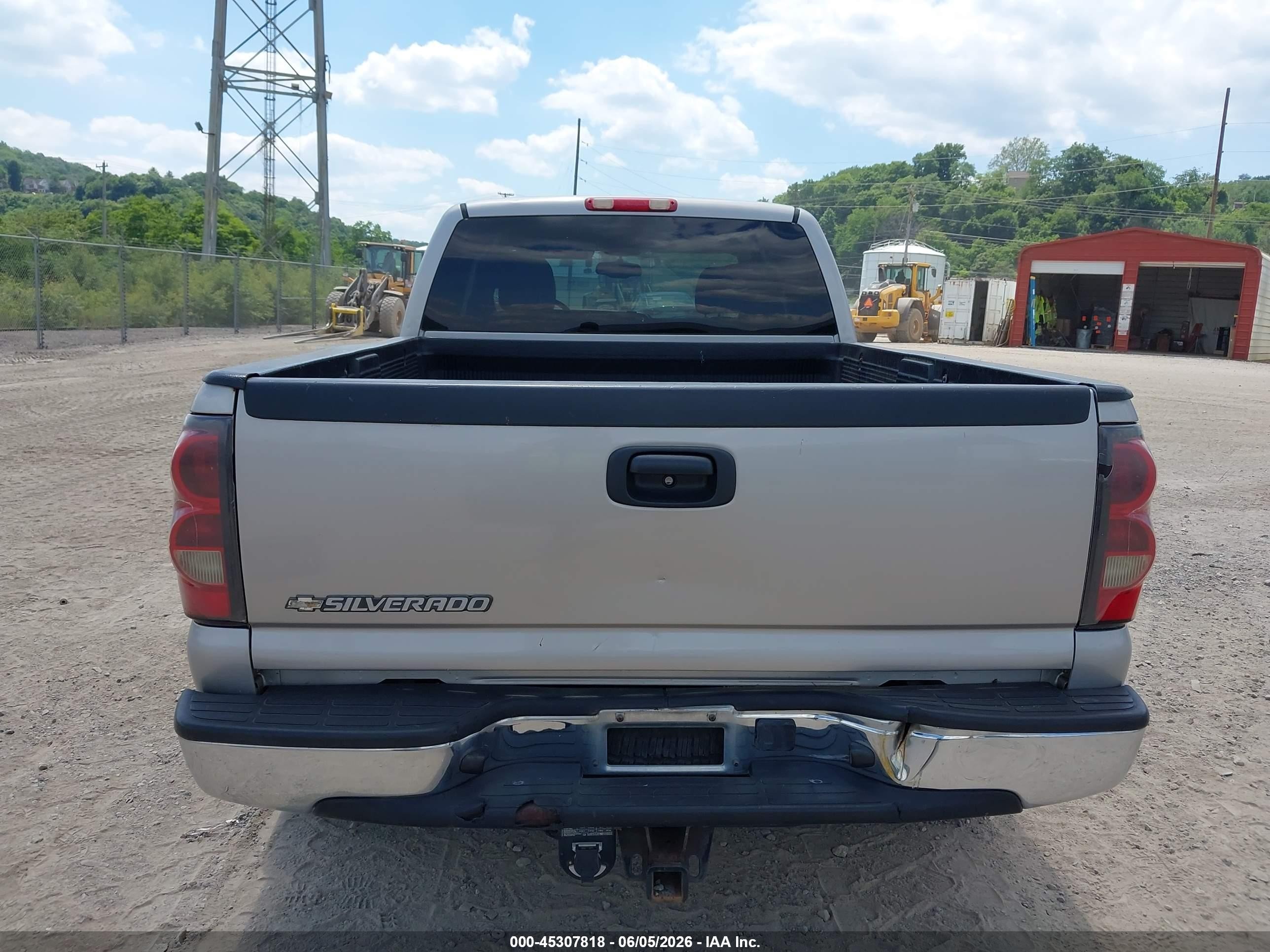 2004 Chevrolet Silverado 1500 Ls Beige vin: 2GCEC19V141126959