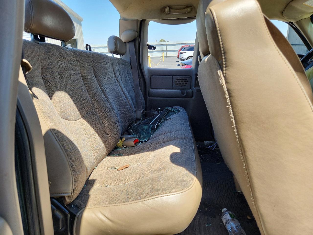 2004 Chevrolet Silverado C1500 Green vin: 2GCEC19V141348322