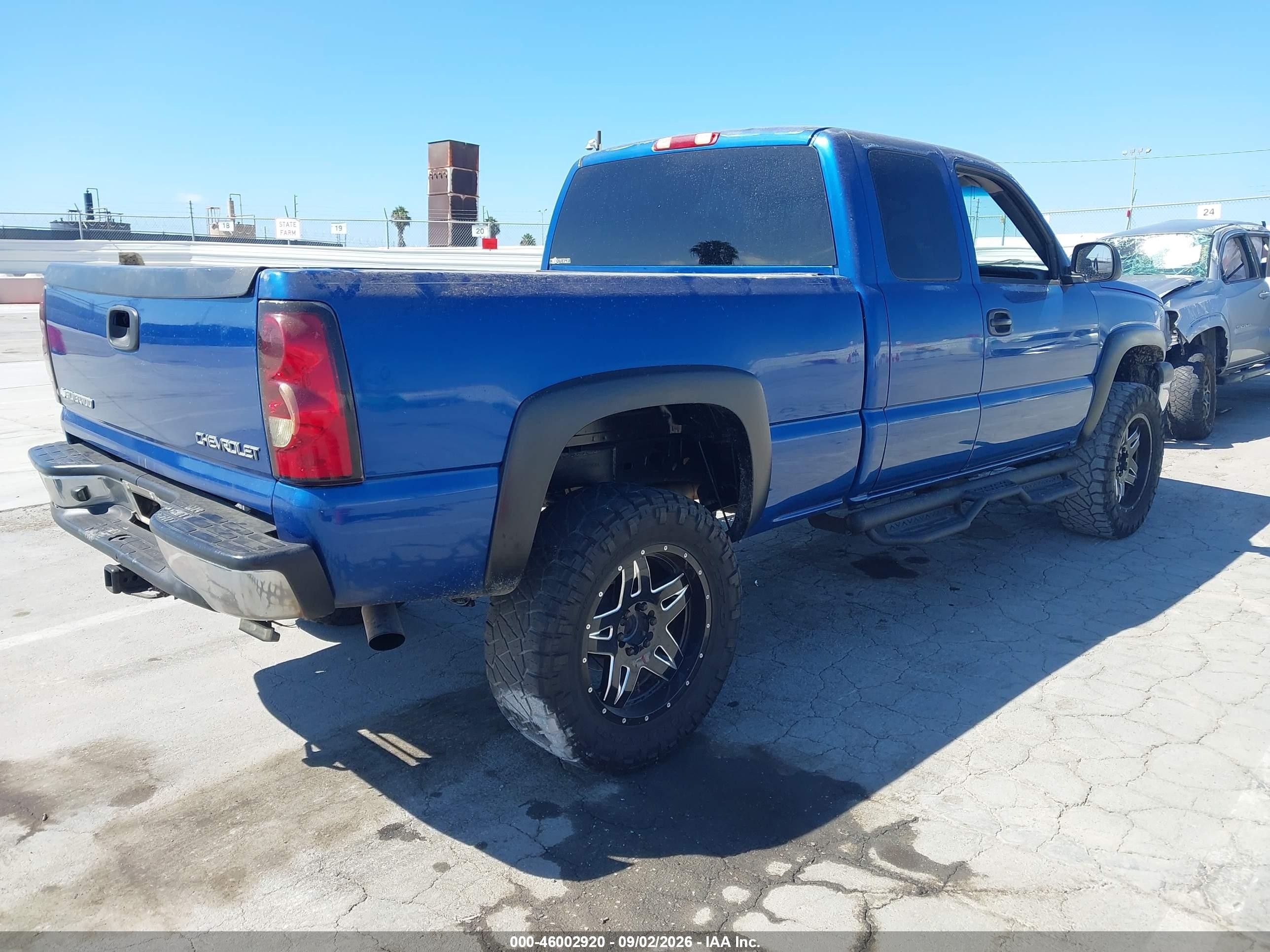 2004 Chevrolet Silverado 1500 Ls Blue vin: 2GCEC19V141387797