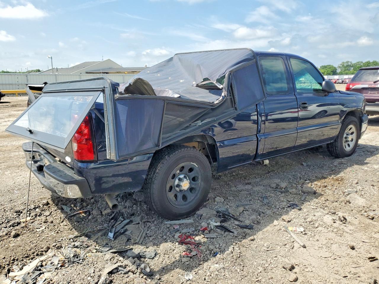 2005 Chevrolet Silverado C1500 Blue vin: 2GCEC19V151152818