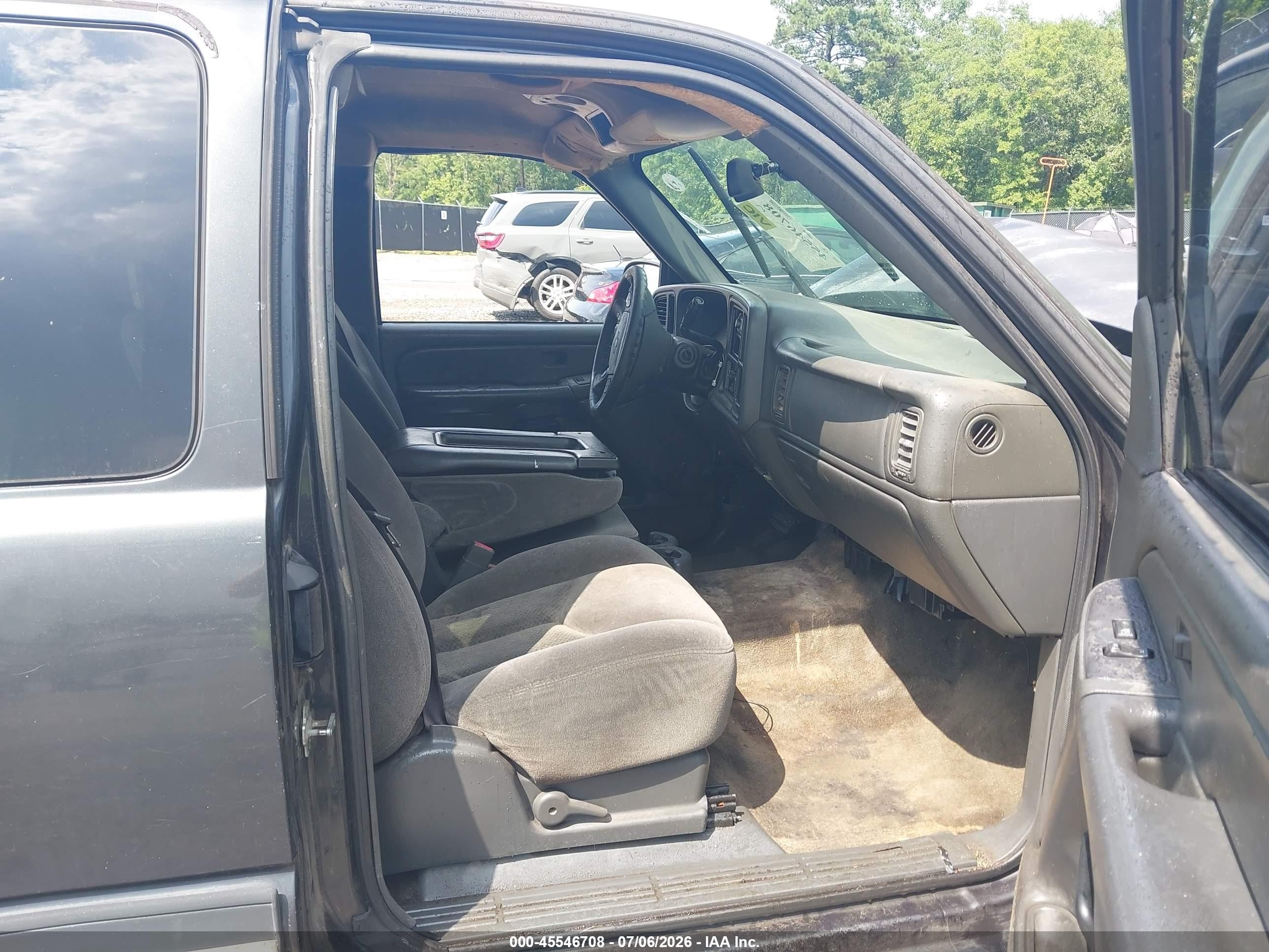 2005 Chevrolet Silverado 1500 Ls Серый vin: 2GCEC19V151180599