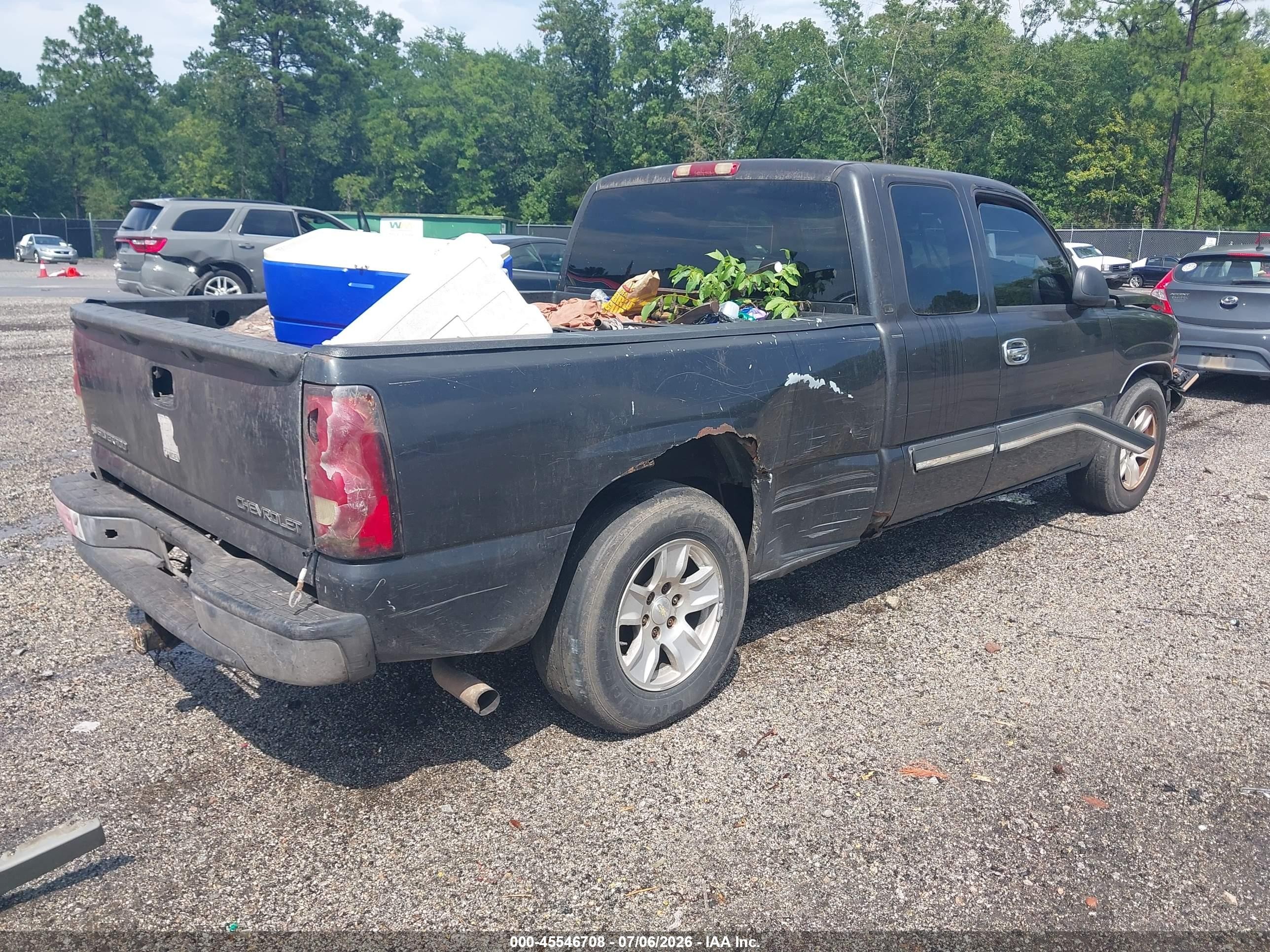 2005 Chevrolet Silverado 1500 Ls Серый vin: 2GCEC19V151180599