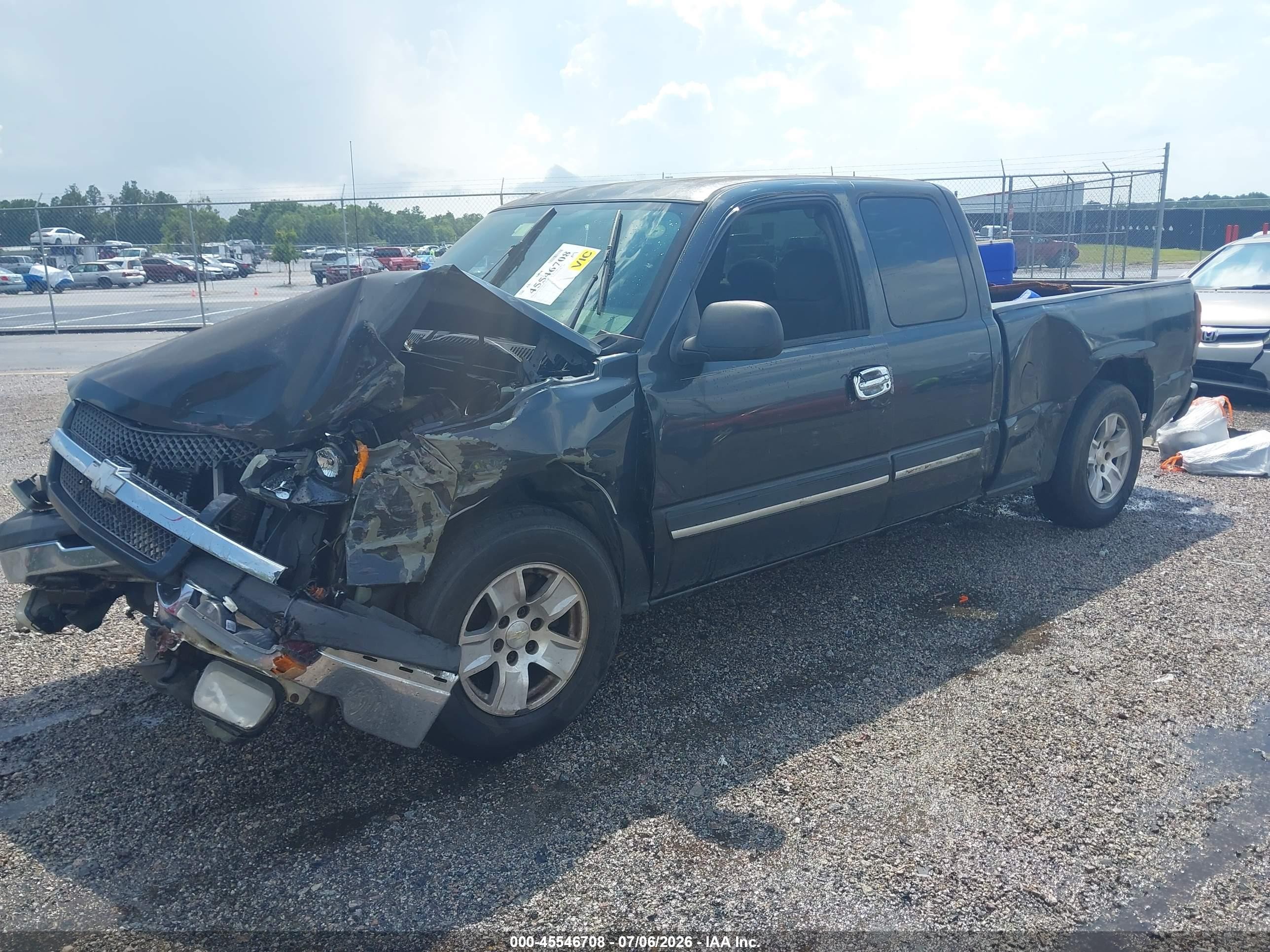 2005 Chevrolet Silverado 1500 Ls Серый vin: 2GCEC19V151180599