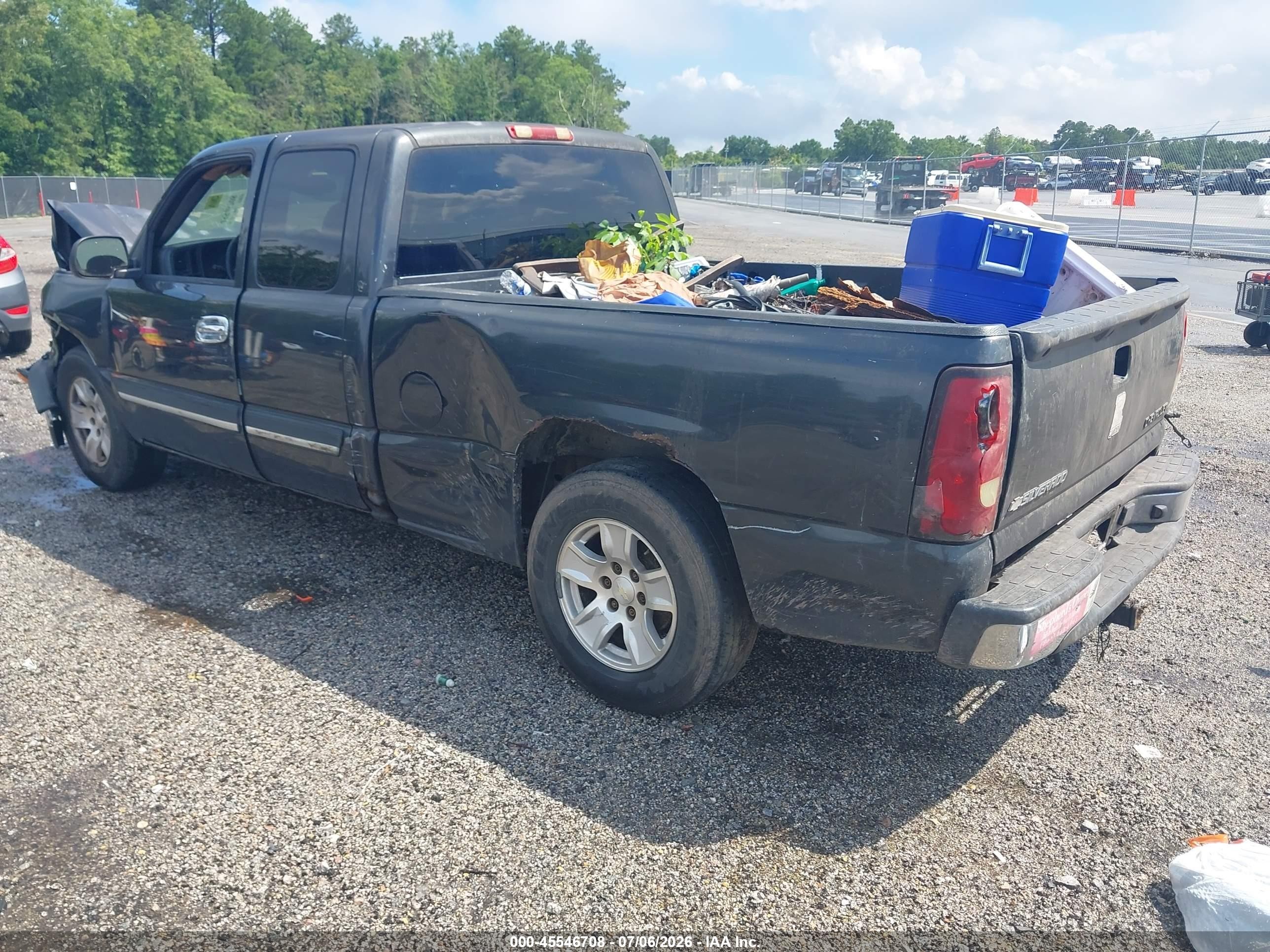 2005 Chevrolet Silverado 1500 Ls Серый vin: 2GCEC19V151180599