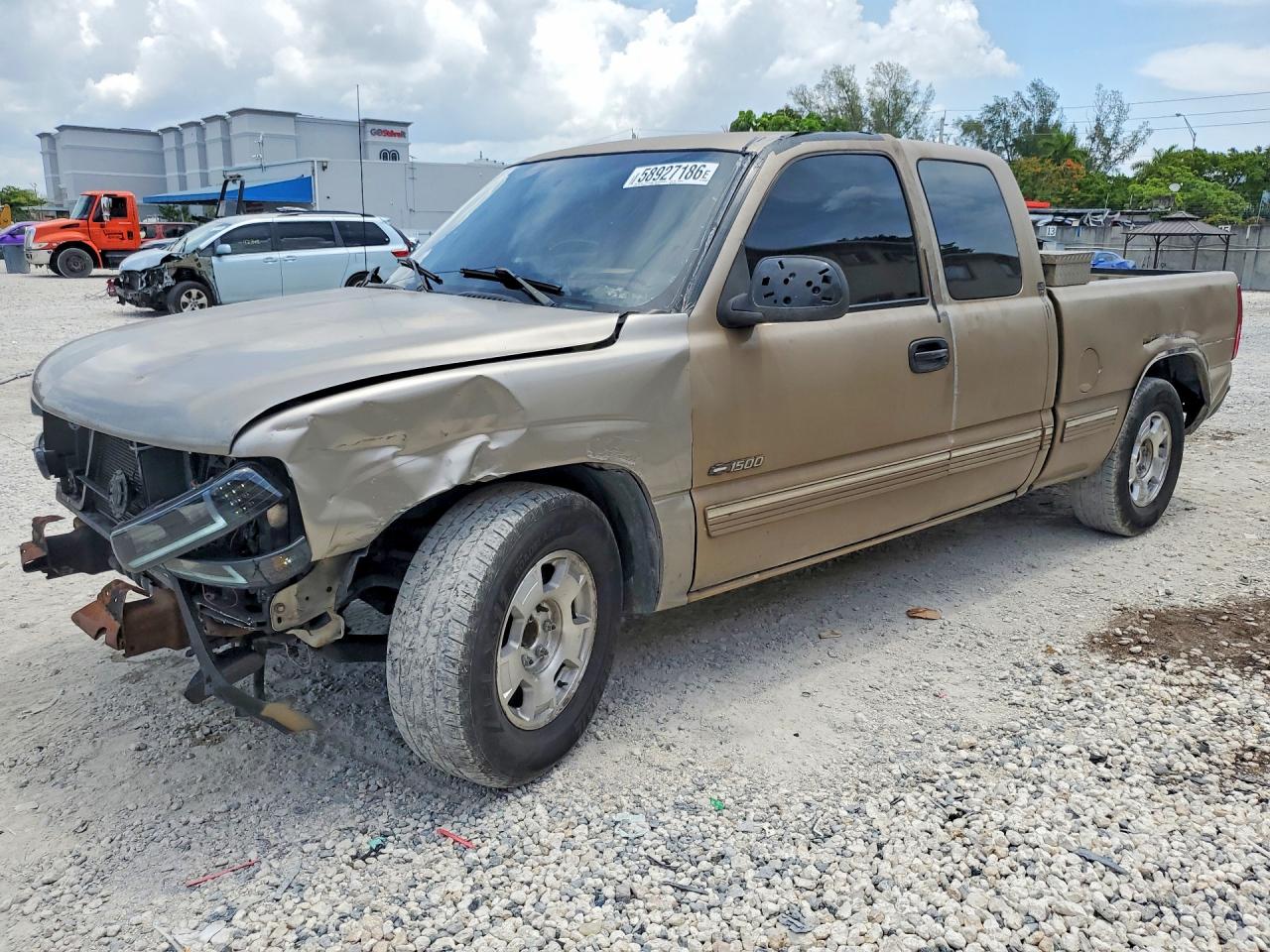 2001 Chevrolet Silverado C1500 Желто-коричневый vin: 2GCEC19V211121555