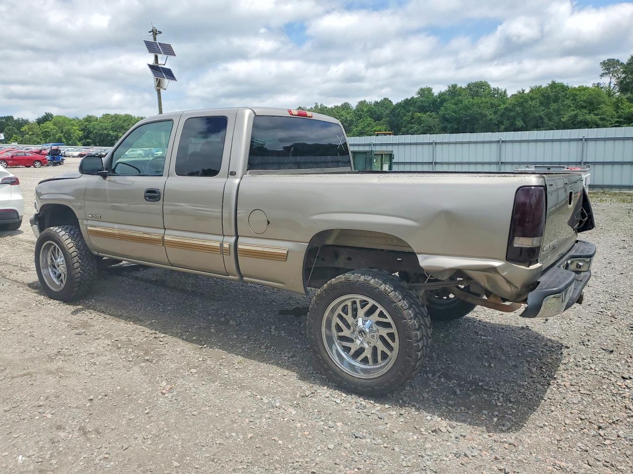 2001 Chevrolet Silverado C1500 Tan vin: 2GCEC19V211270547