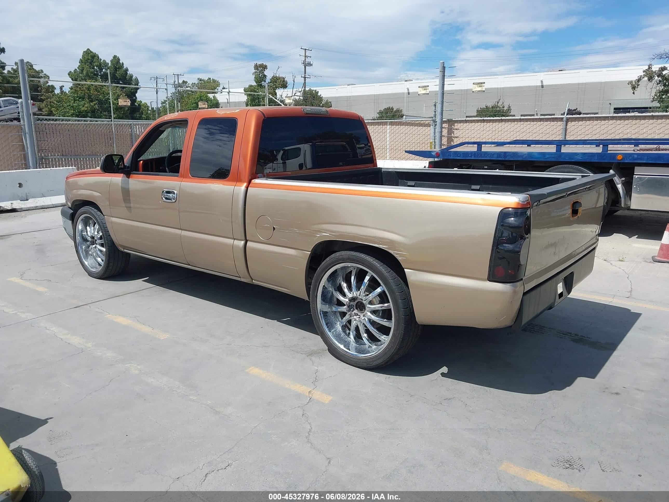 2005 Chevrolet Silverado 1500 Ls Orange vin: 2GCEC19V251207499
