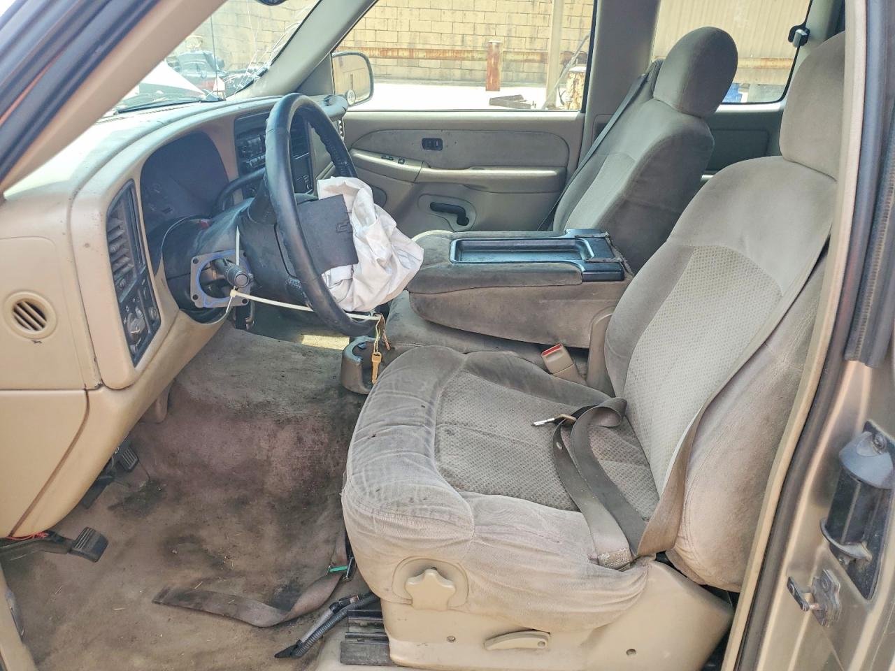 2001 Chevrolet Silverado C1500 Tan vin: 2GCEC19V311185815
