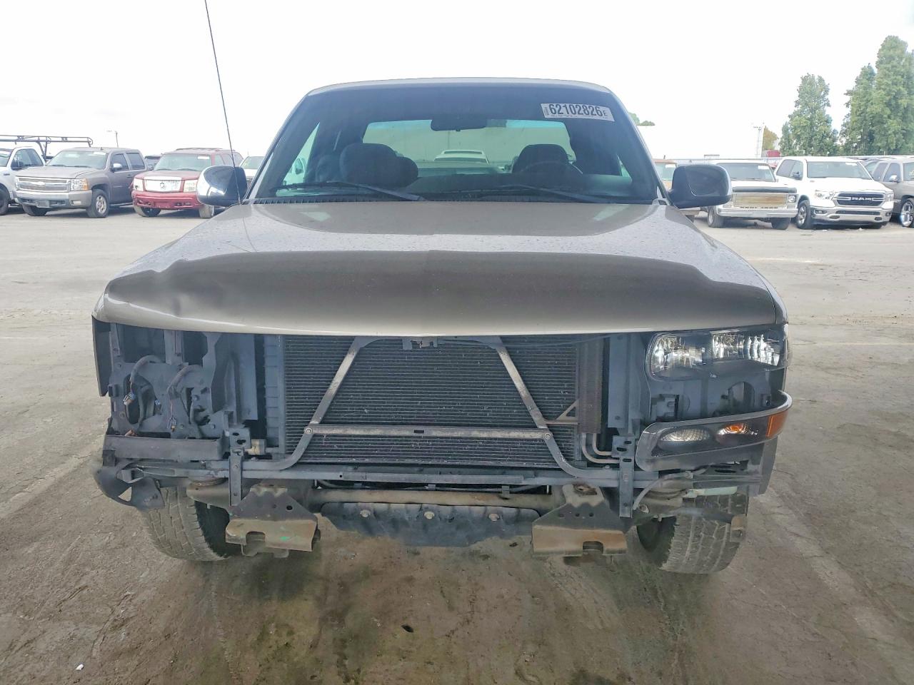 2001 Chevrolet Silverado C1500 Tan vin: 2GCEC19V311291469