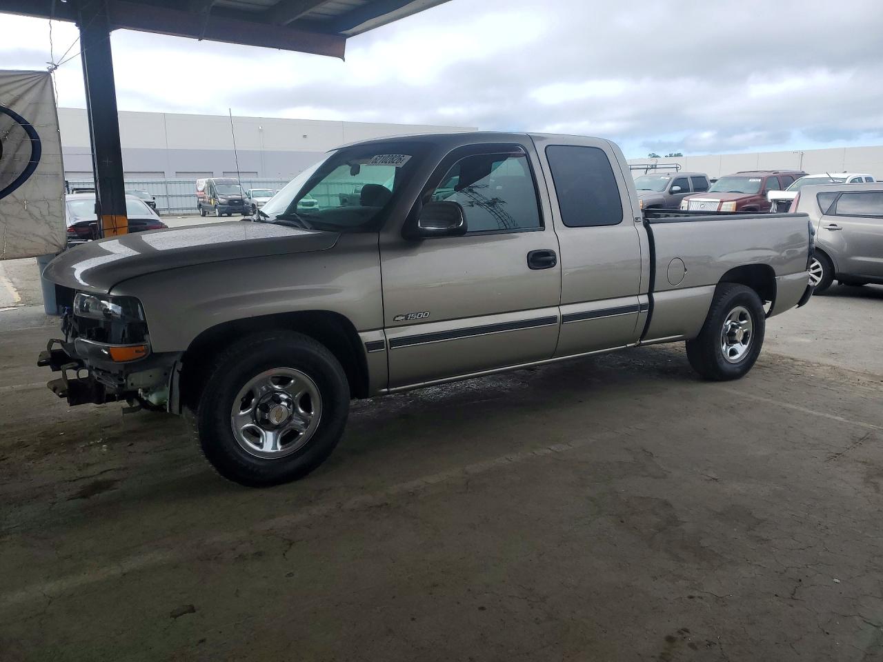 2001 Chevrolet Silverado C1500 Tan vin: 2GCEC19V311291469