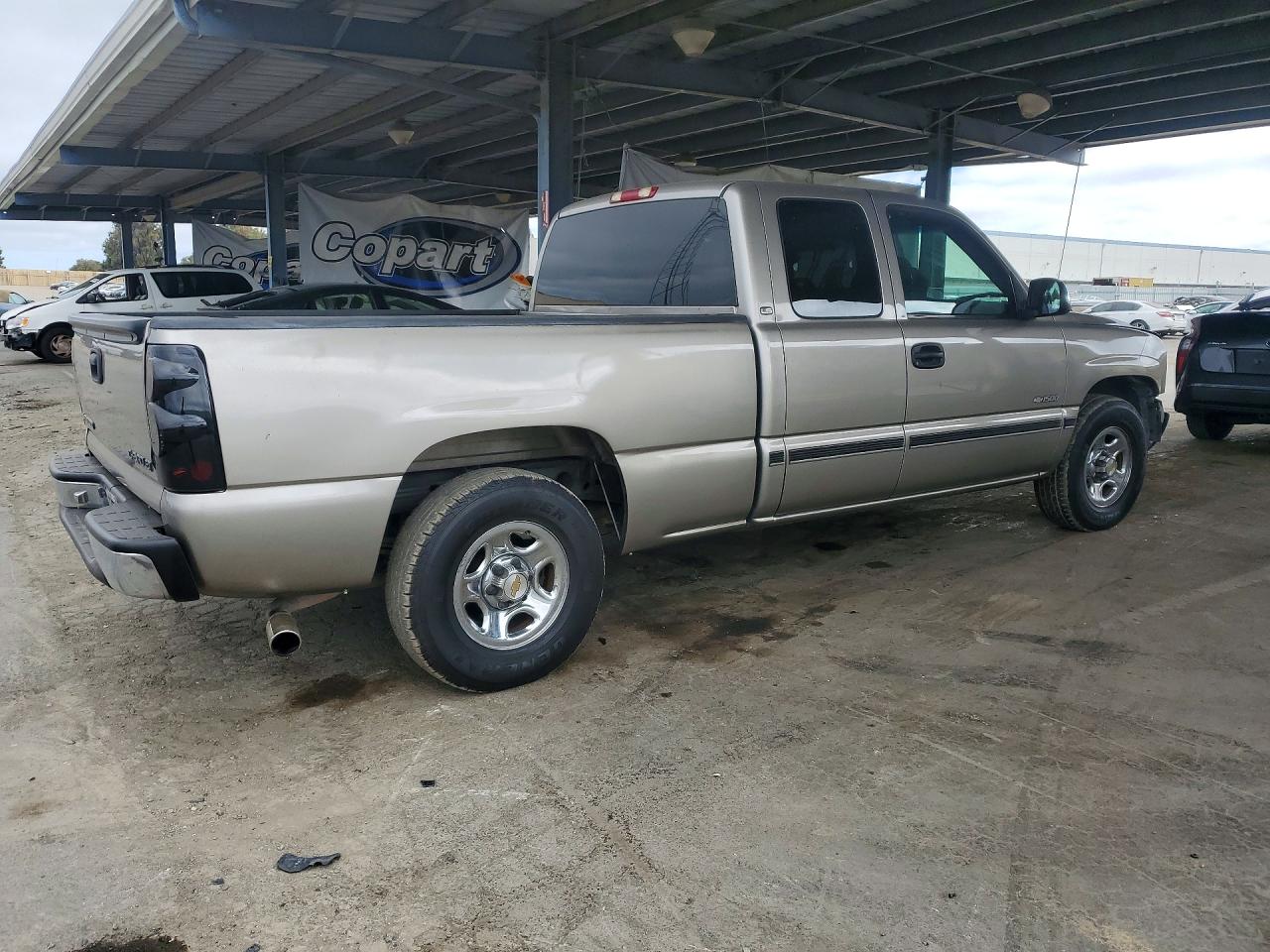 2001 Chevrolet Silverado C1500 Tan vin: 2GCEC19V311291469