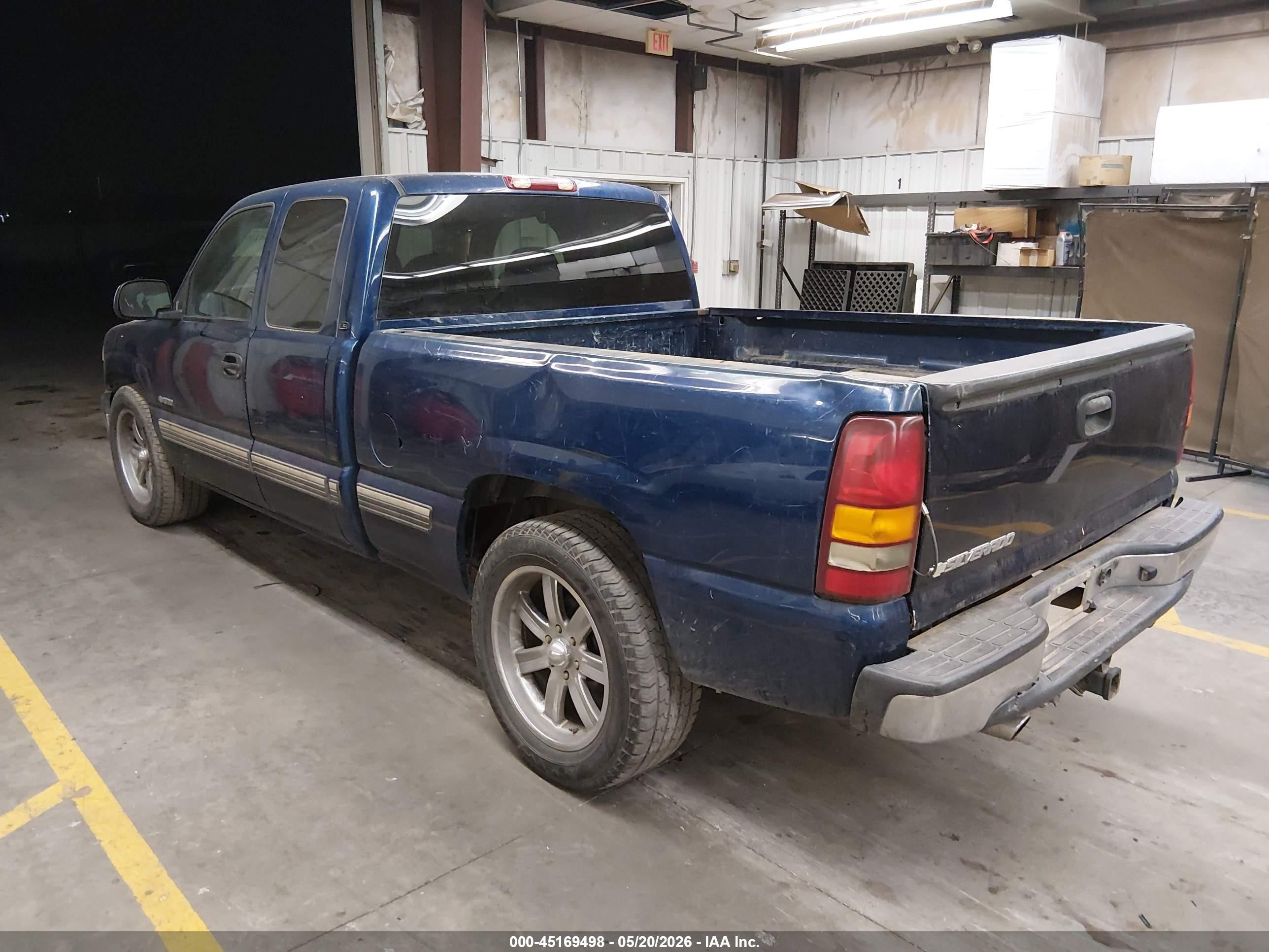 2001 Chevrolet Silverado 1500 Ls Синий vin: 2GCEC19V311312515