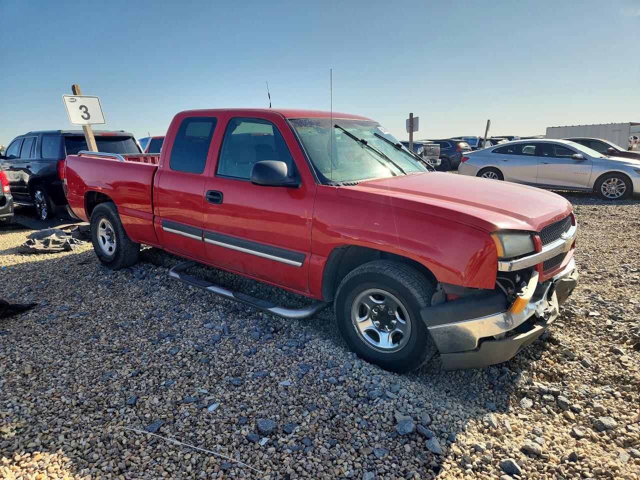 2003 Chevrolet Silverado C1500 Red vin: 2GCEC19V331315031