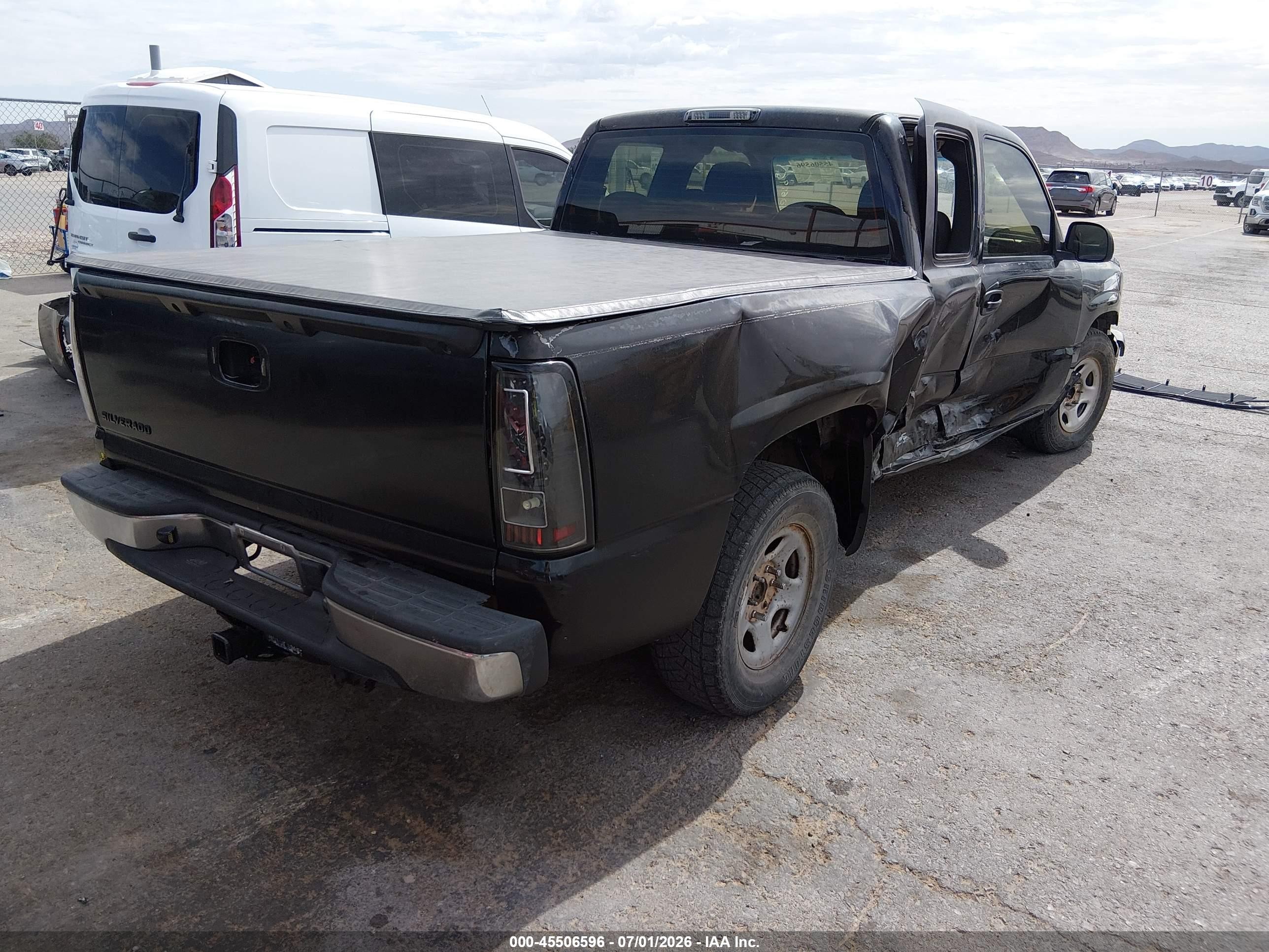2004 Chevrolet Silverado 1500 Ls Black vin: 2GCEC19V341200690