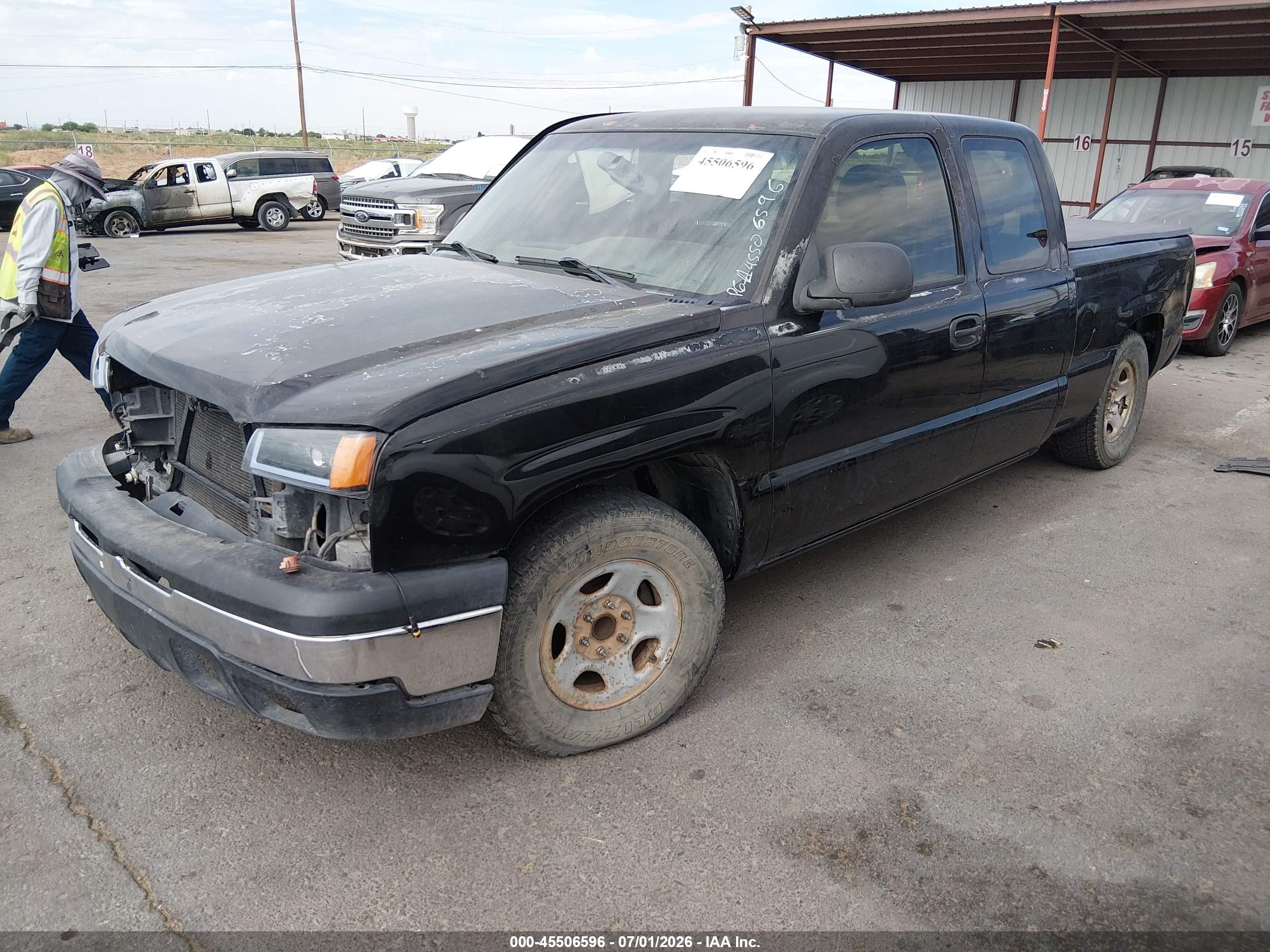 2004 Chevrolet Silverado 1500 Ls Black vin: 2GCEC19V341200690