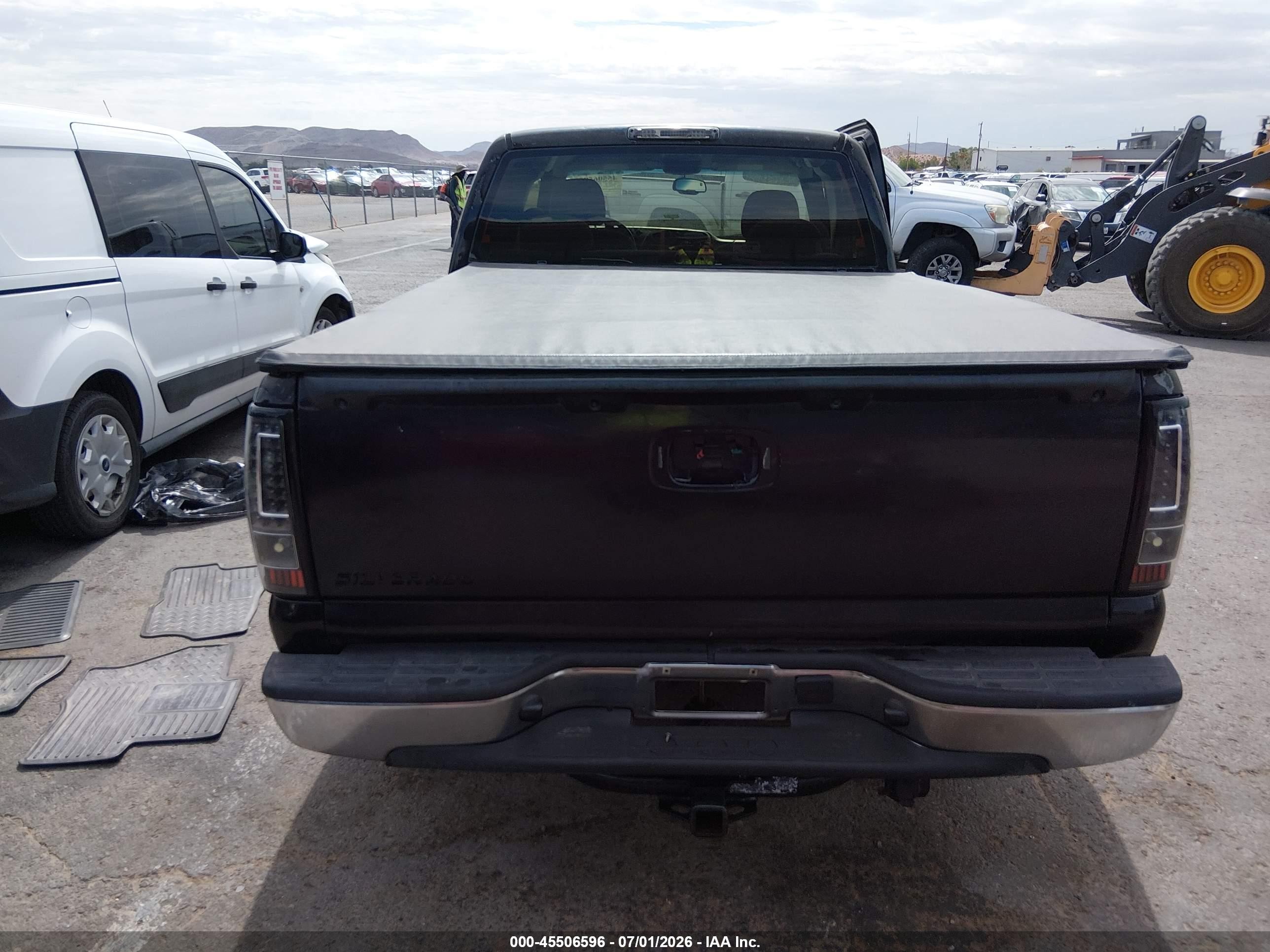 2004 Chevrolet Silverado 1500 Ls Black vin: 2GCEC19V341200690