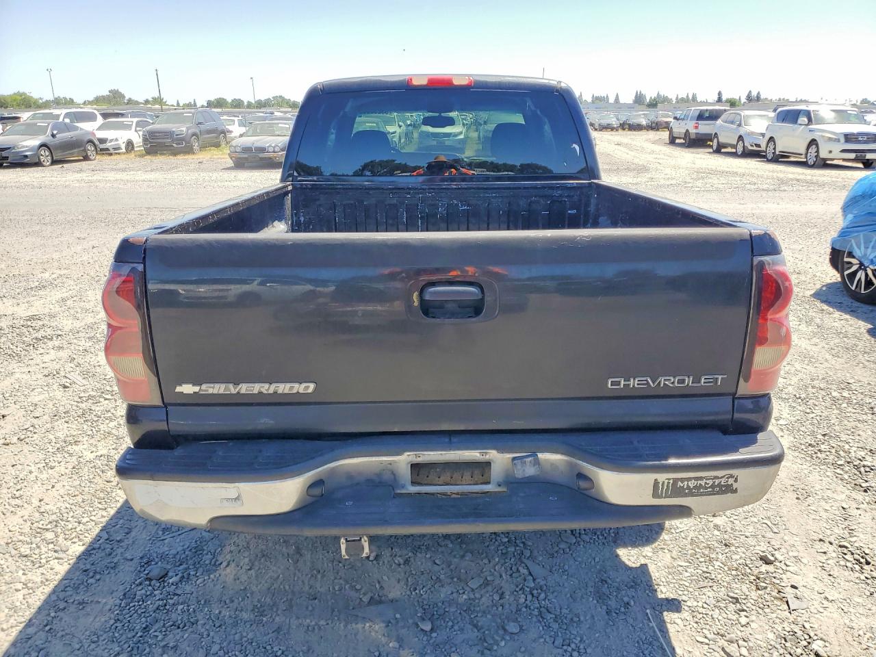 2005 Chevrolet Silverado C1500 Black vin: 2GCEC19V351152416